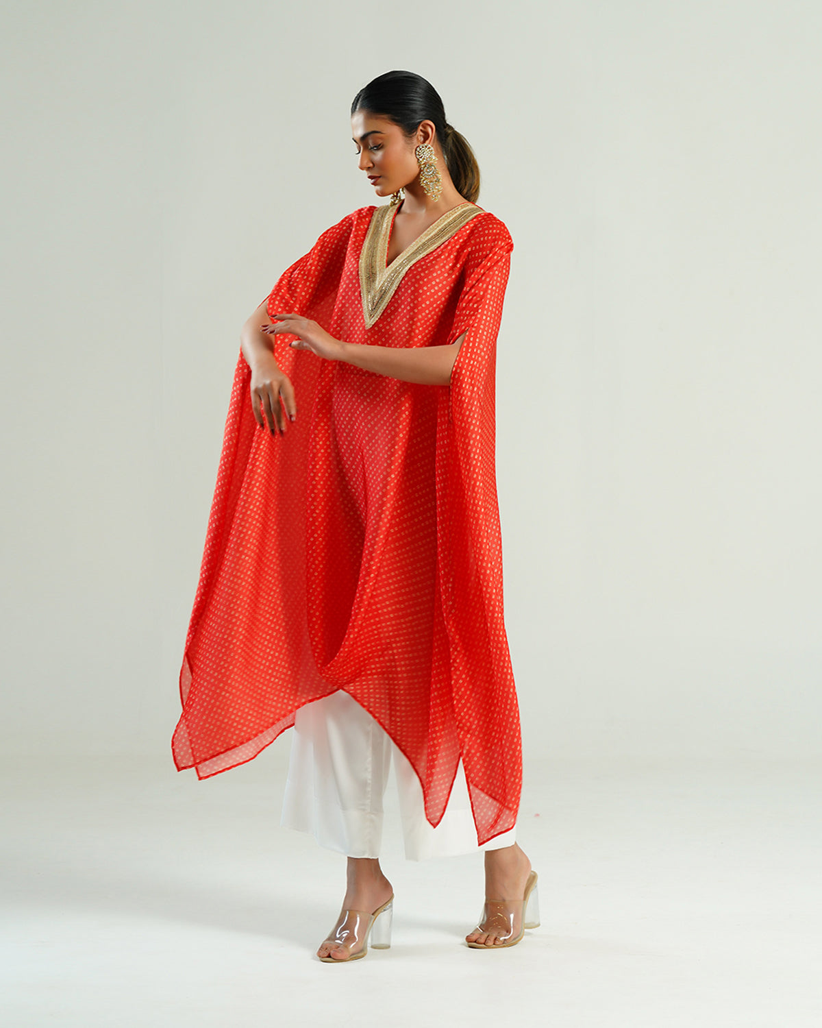 Kurta Set Bandhej - Red /Ivory / Gold