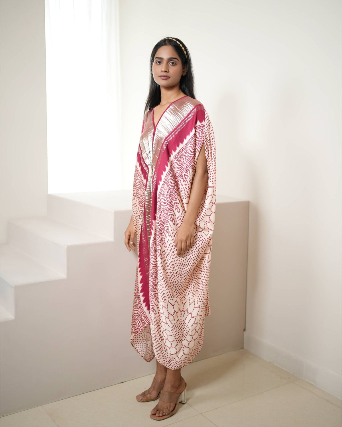 Kaftan Bandhej - Ivory / Red / Gold - Mayura Kumar