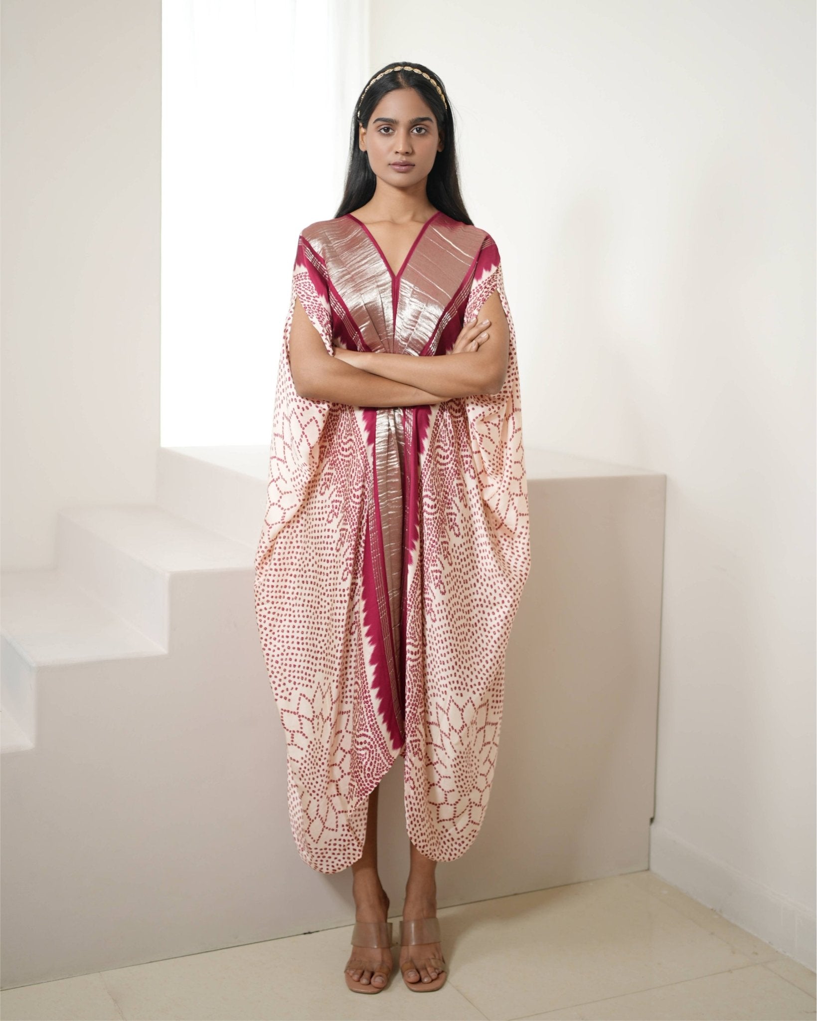 Kaftan Bandhej - Ivory / Red / Gold - Mayura Kumar