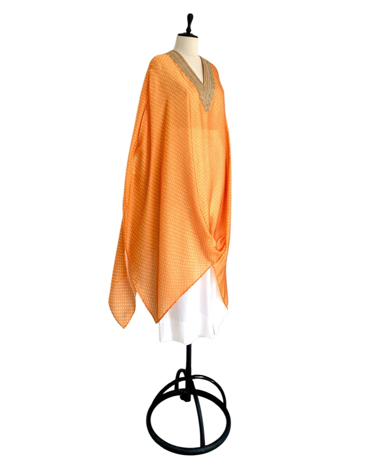 Kurta Set Bandhej - Mango Orange / Ivory / Gold - Mayura Kumar