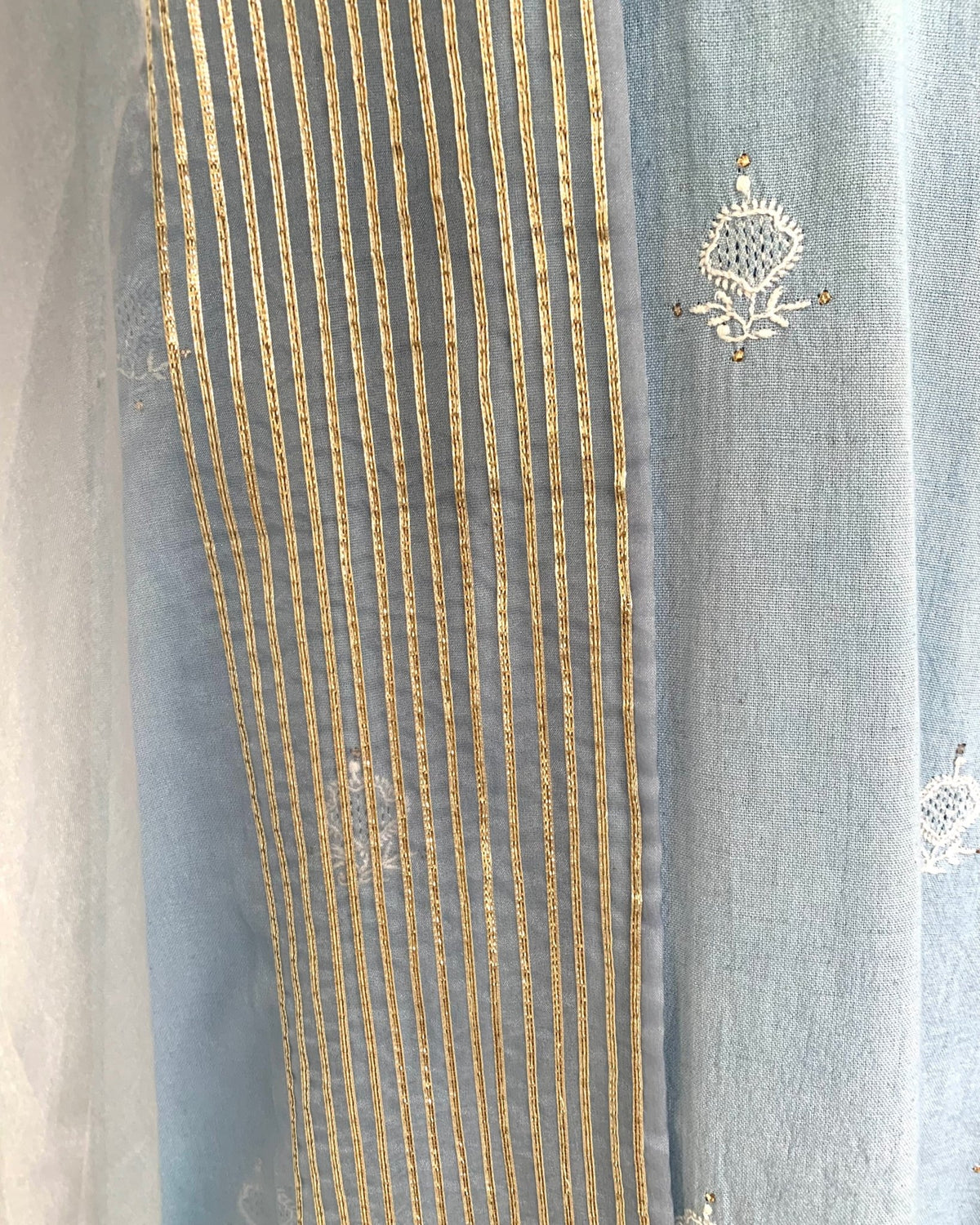 Kurta Set Chikankari - Sky Blue/ Gold / Silver - Mayura Kumar