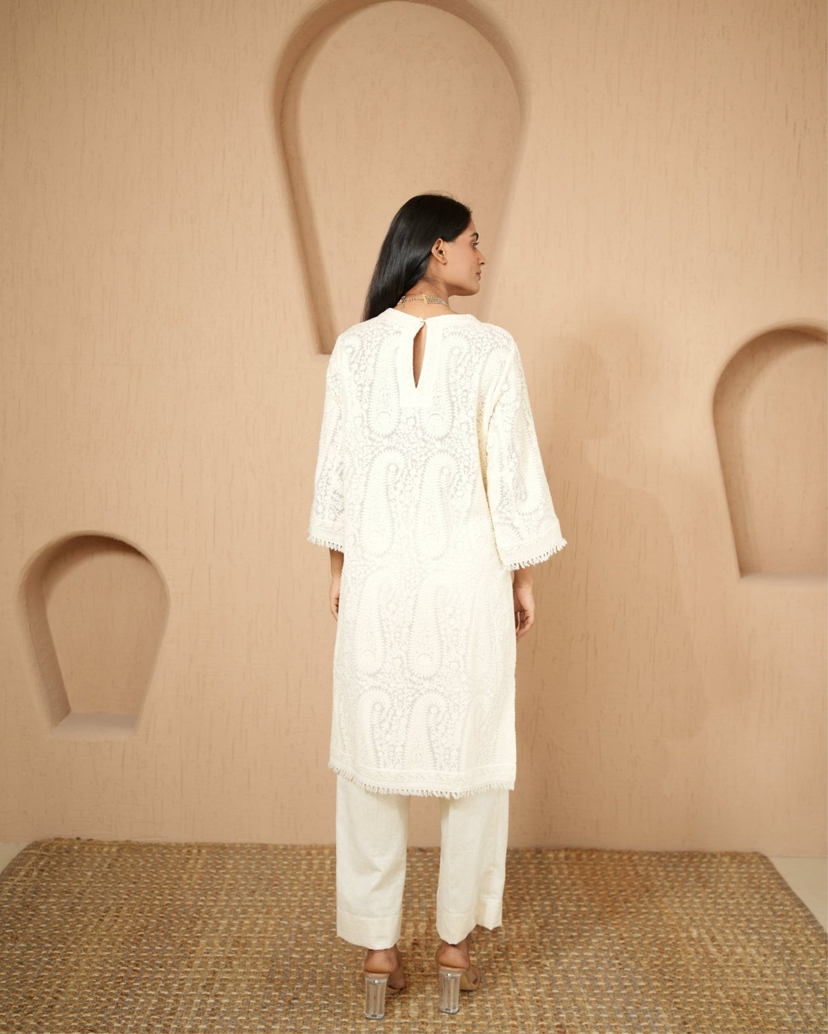 Kurta Set Kashmiri - Ivory - Mayura Kumar