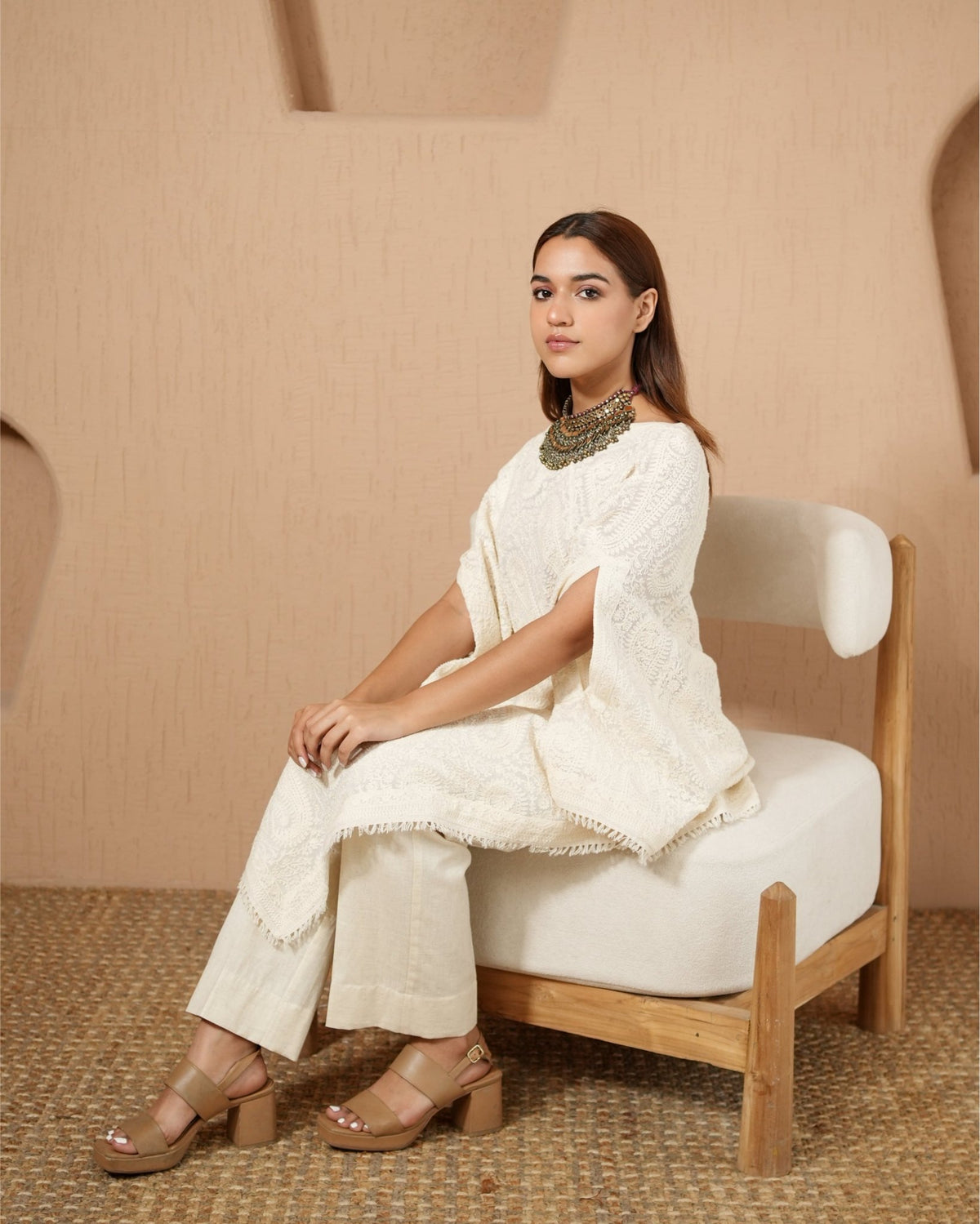 Kurta Set Kashmiri - Ivory - Mayura Kumar