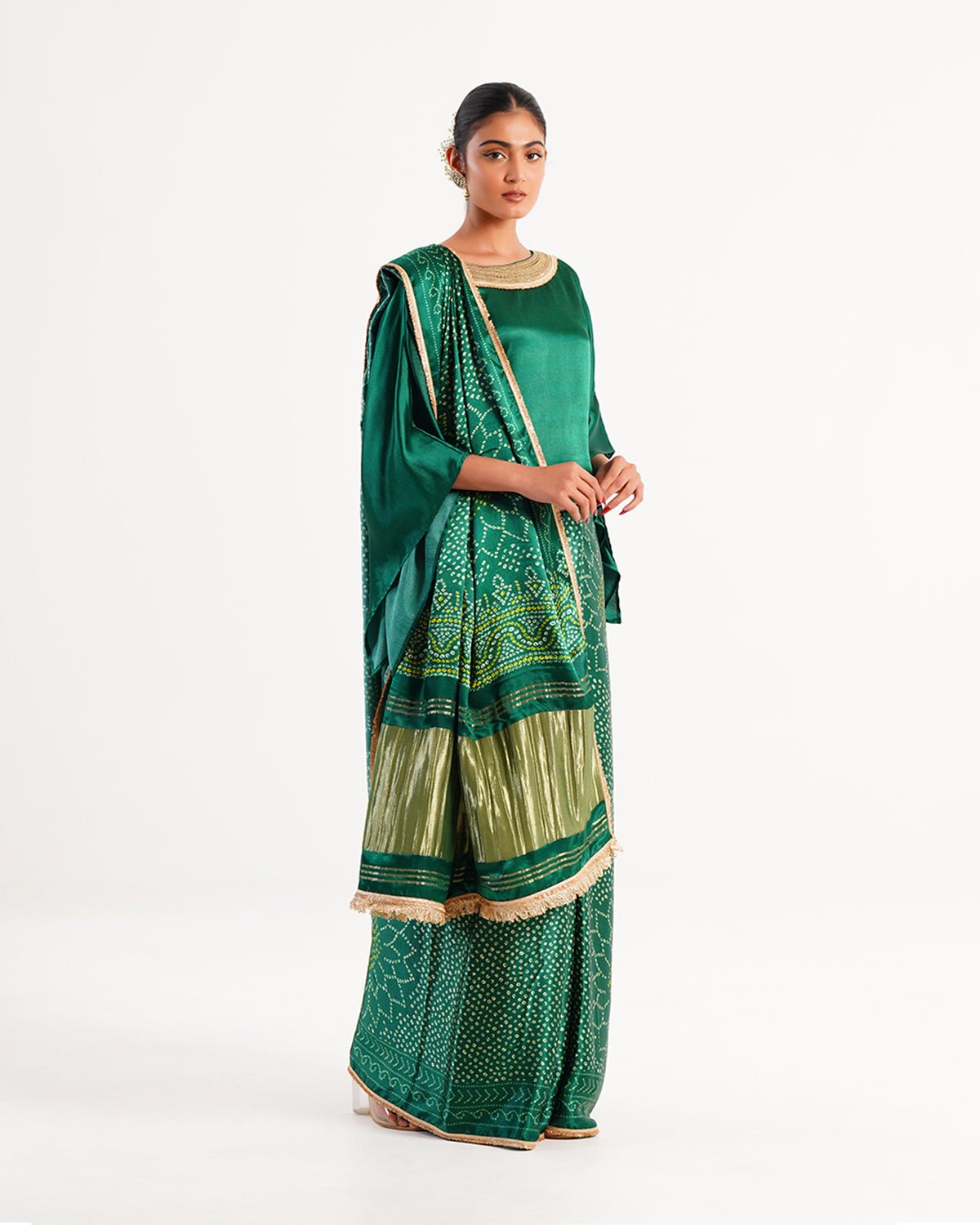 Saree Bandhej Mixology - Dark Green / Gold - Mayura Kumar