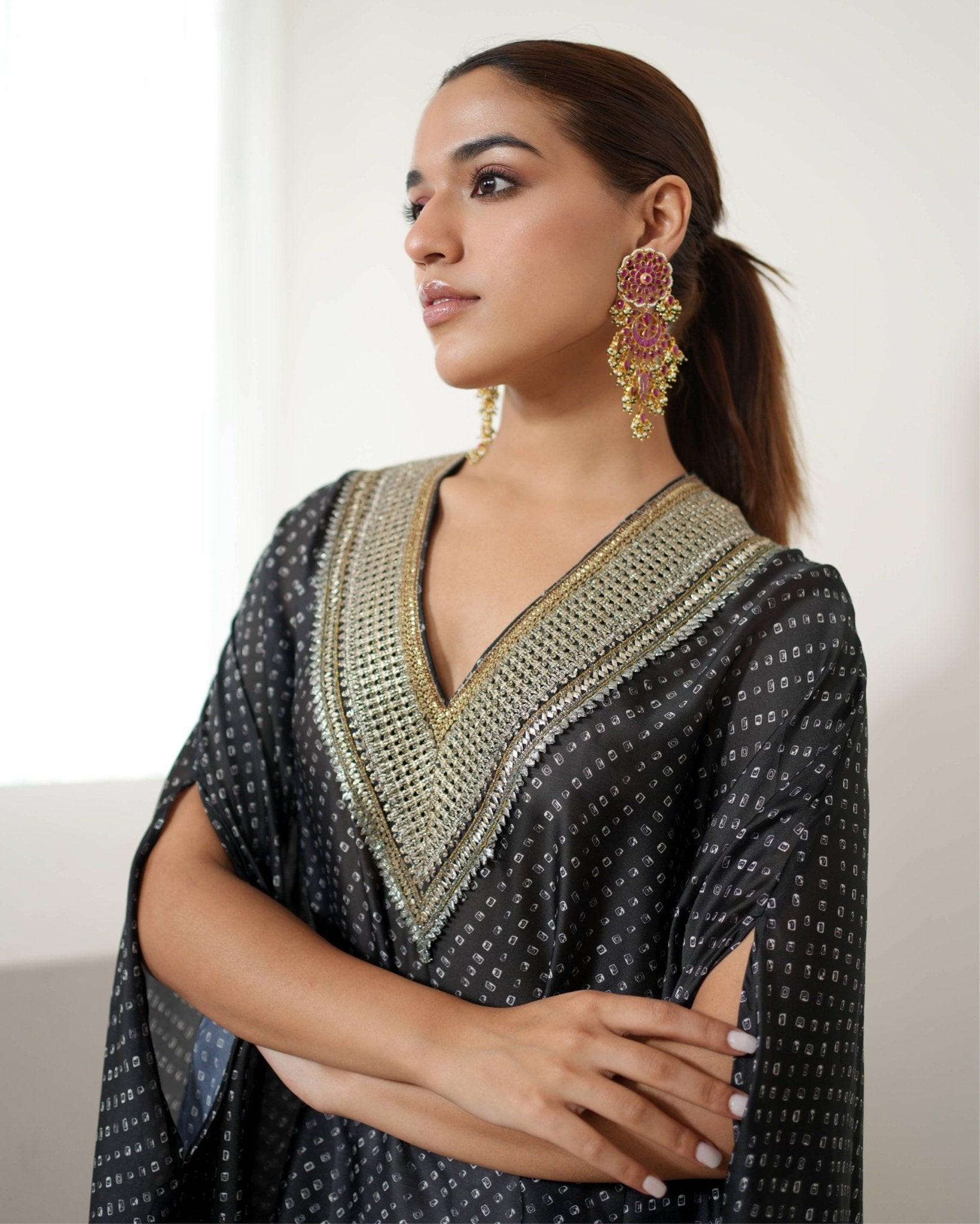 Kurta Set Bandhej - Black / Ivory / Silver /Gold - Mayura Kumar