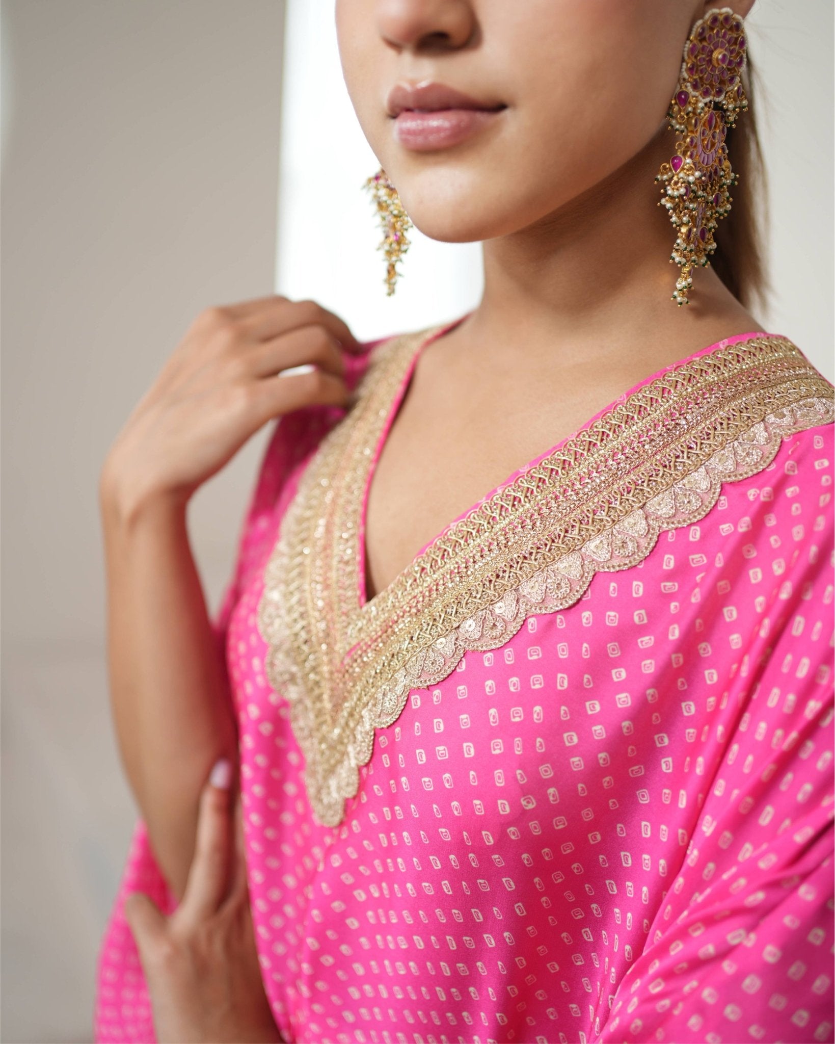 Kurta Set Bandhej - Fuchsia Pink / Ivory / Gold - Mayura Kumar