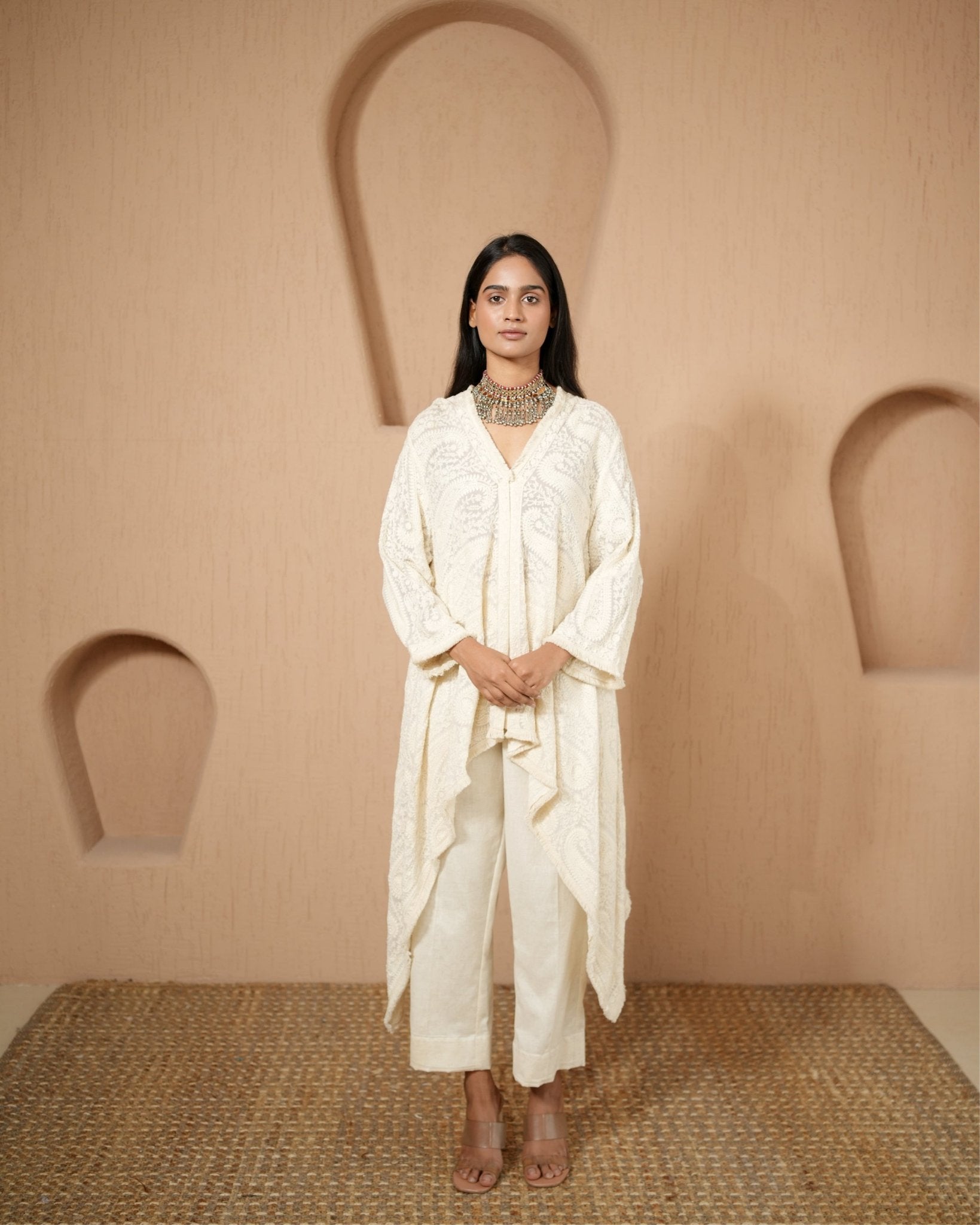 Kurta Set Kashmiri - Ivory - Mayura Kumar