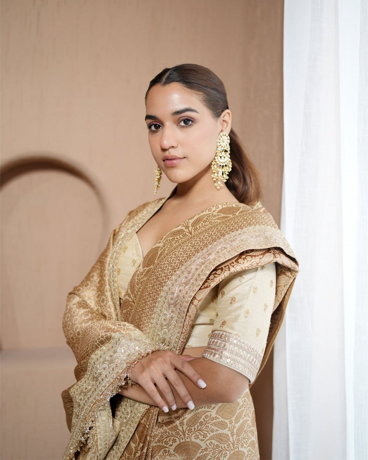 Saree Banarasi - Beige / Gold - Mayura Kumar