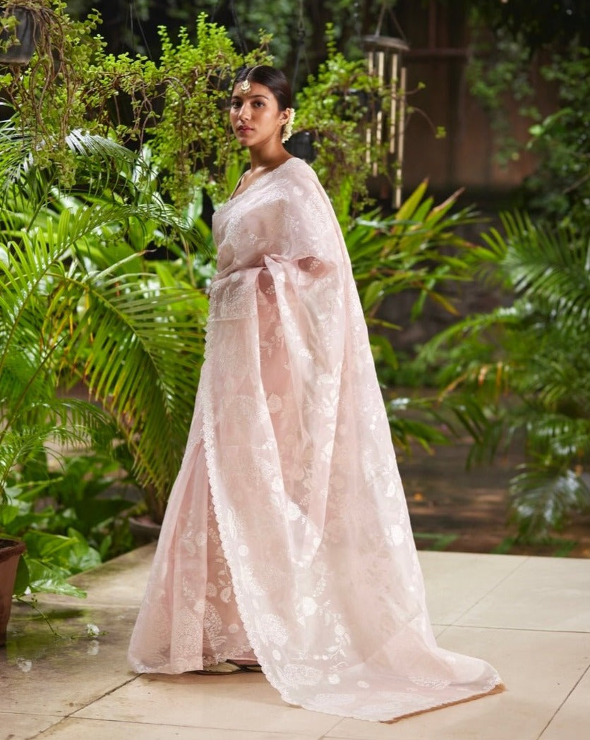 Saree Chikankari - Salmon Pink / Ivory - Mayura Kumar