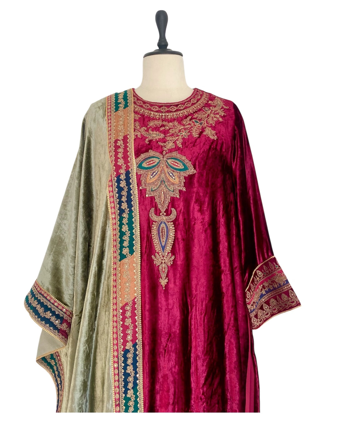 Kurta Set Velvet - Burgundy Red / Olive/ Gold
