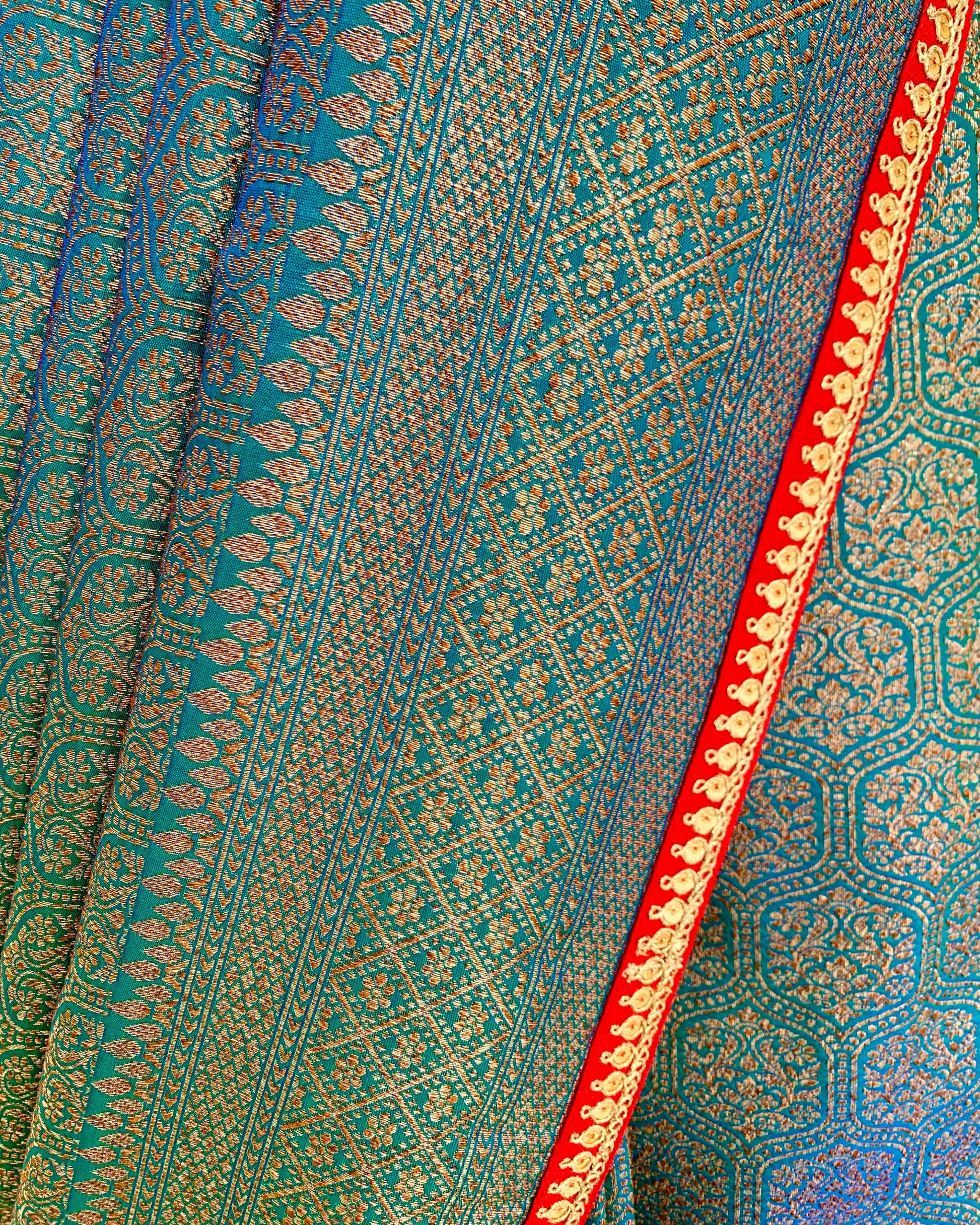 Saree Banarasi - Turquoise Blue /Red/ Gold
