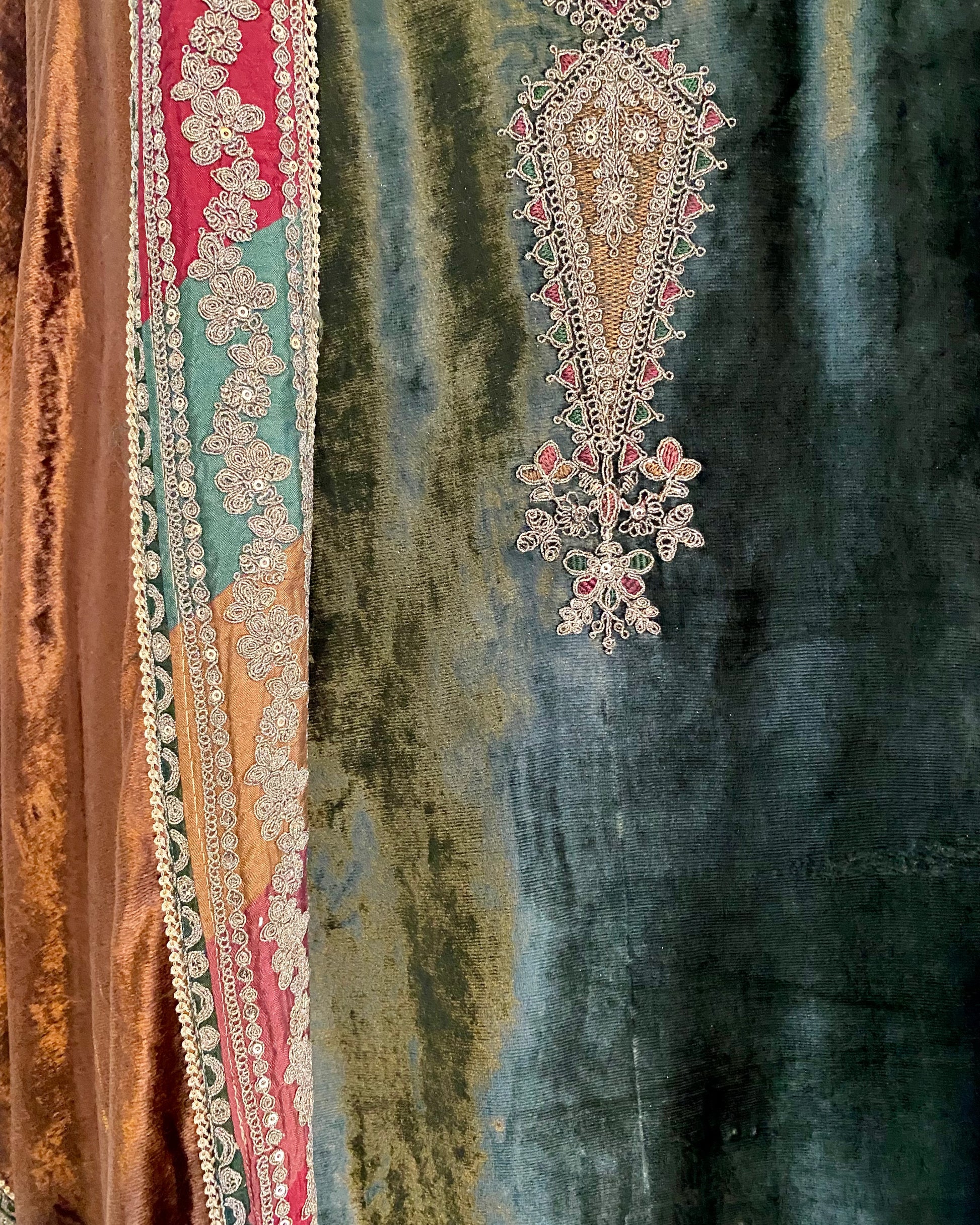 Kurta Set Velvet - Dark Olive Green / Mustard Gold