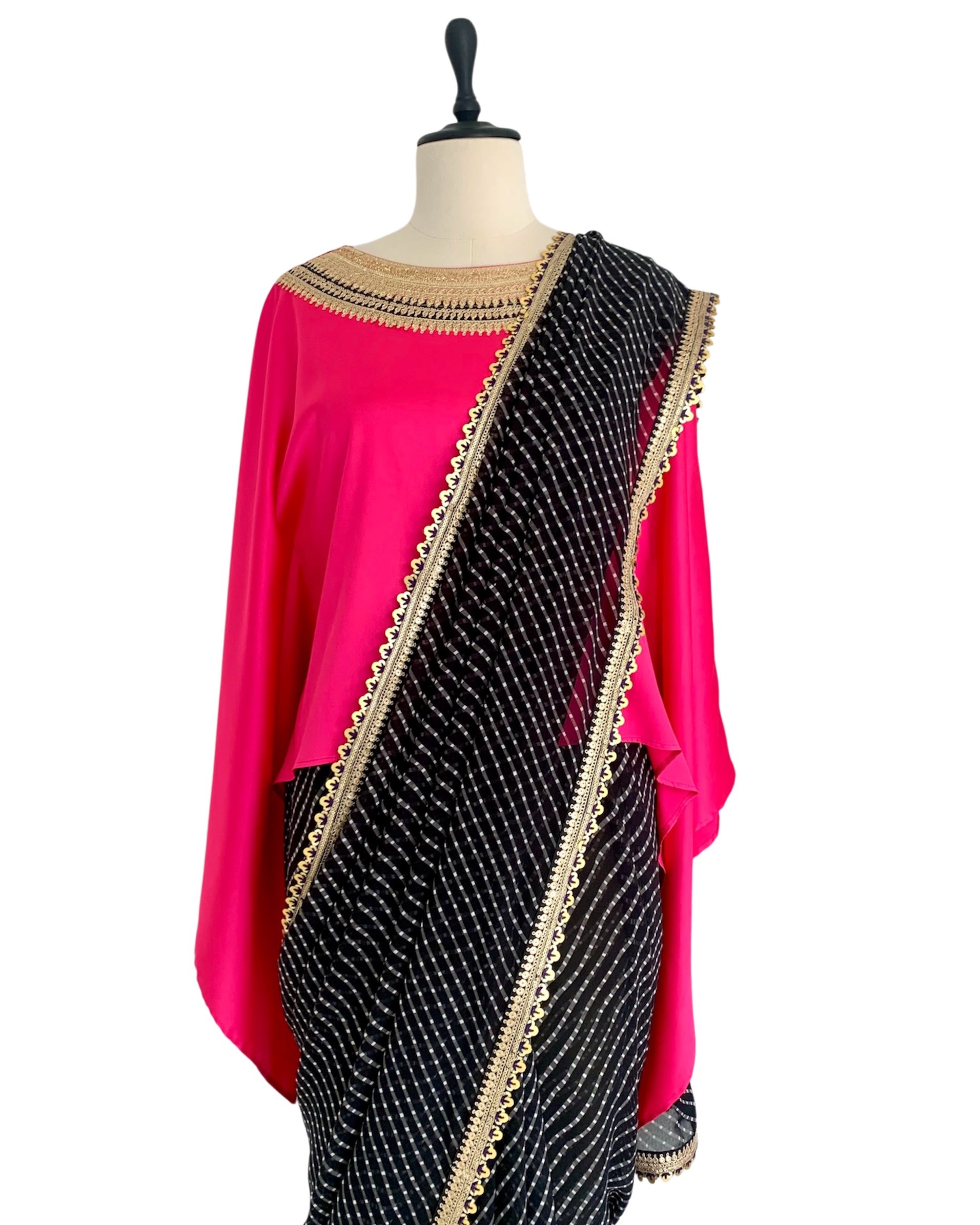 Saree Leheriya - Black / Fuchsia Pink  /Gold