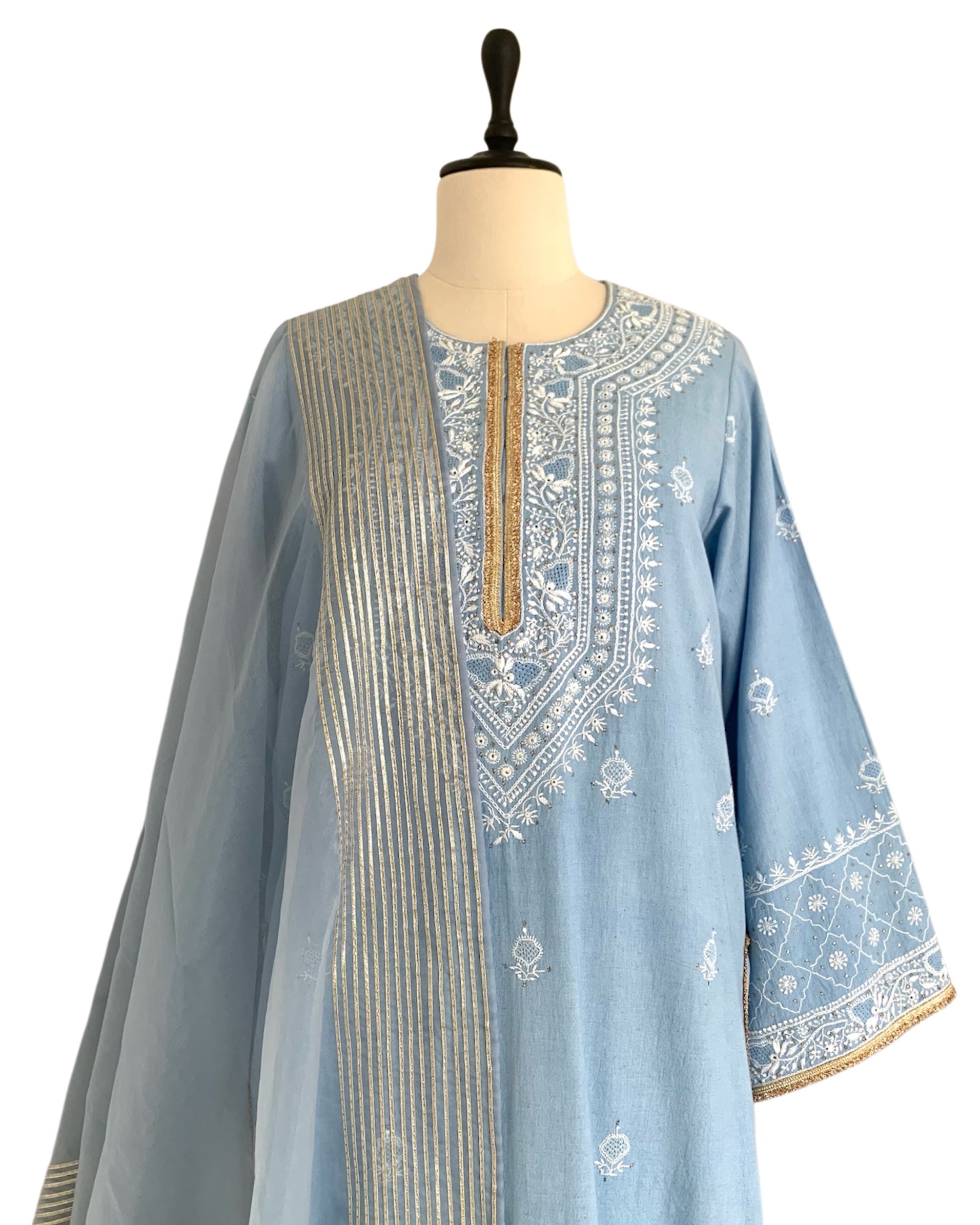 Kurta Set Chikankari - Sky Blue/ Gold / Silver