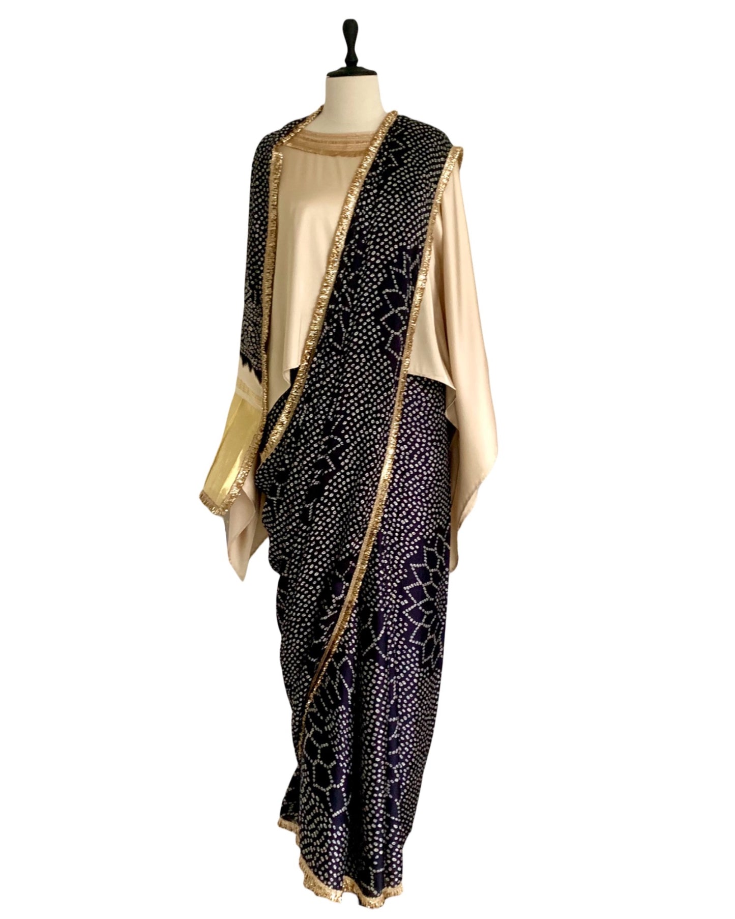 Saree Bandhej Mixology - Ivory / Black /Gold