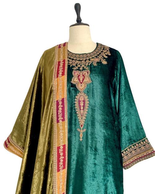 Kurta Set Velvet - Dark Green Emerald / Olive /Gold