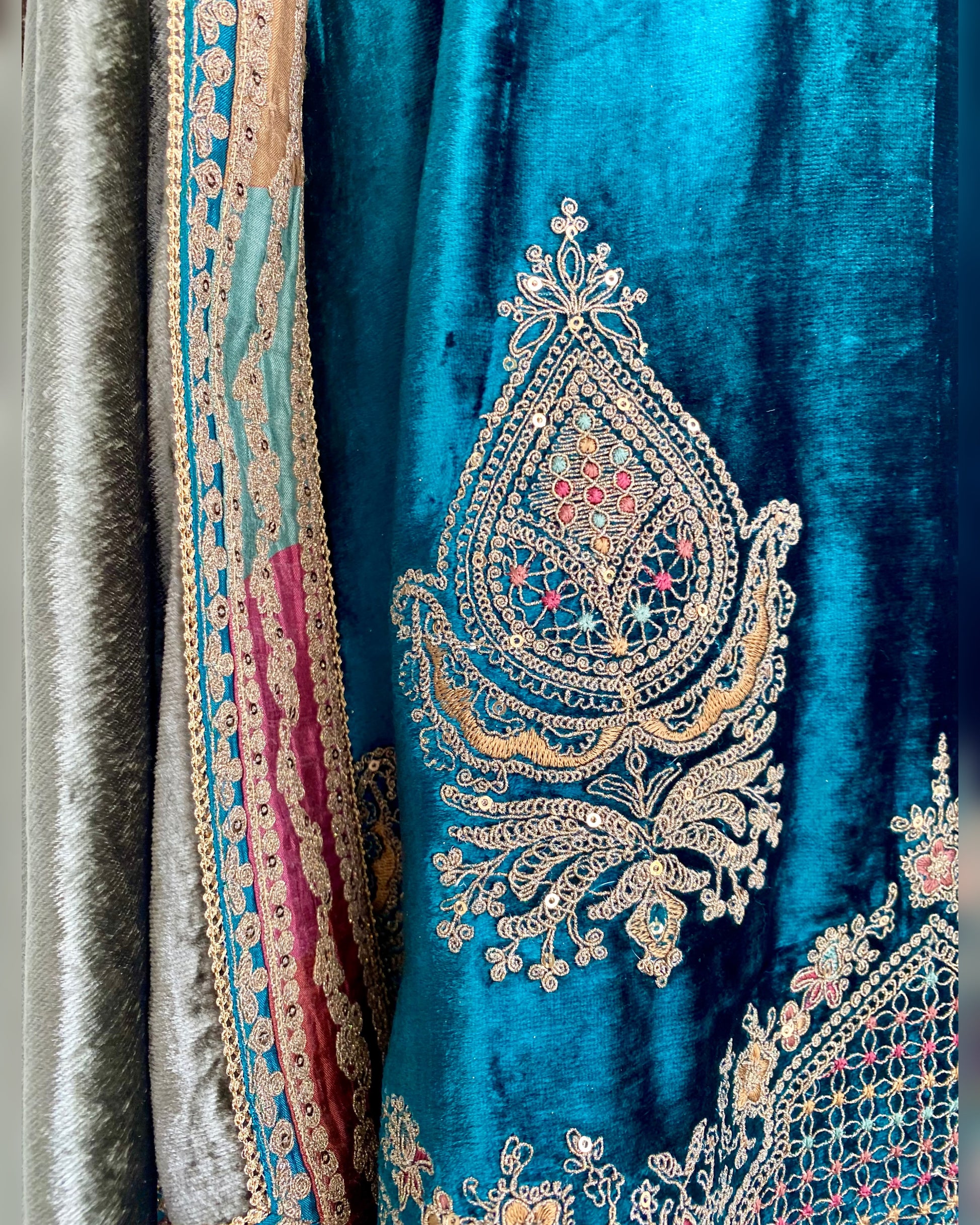 Kurta Set Velvet - Aquamarine Blue Green / Moss Olive /Gold