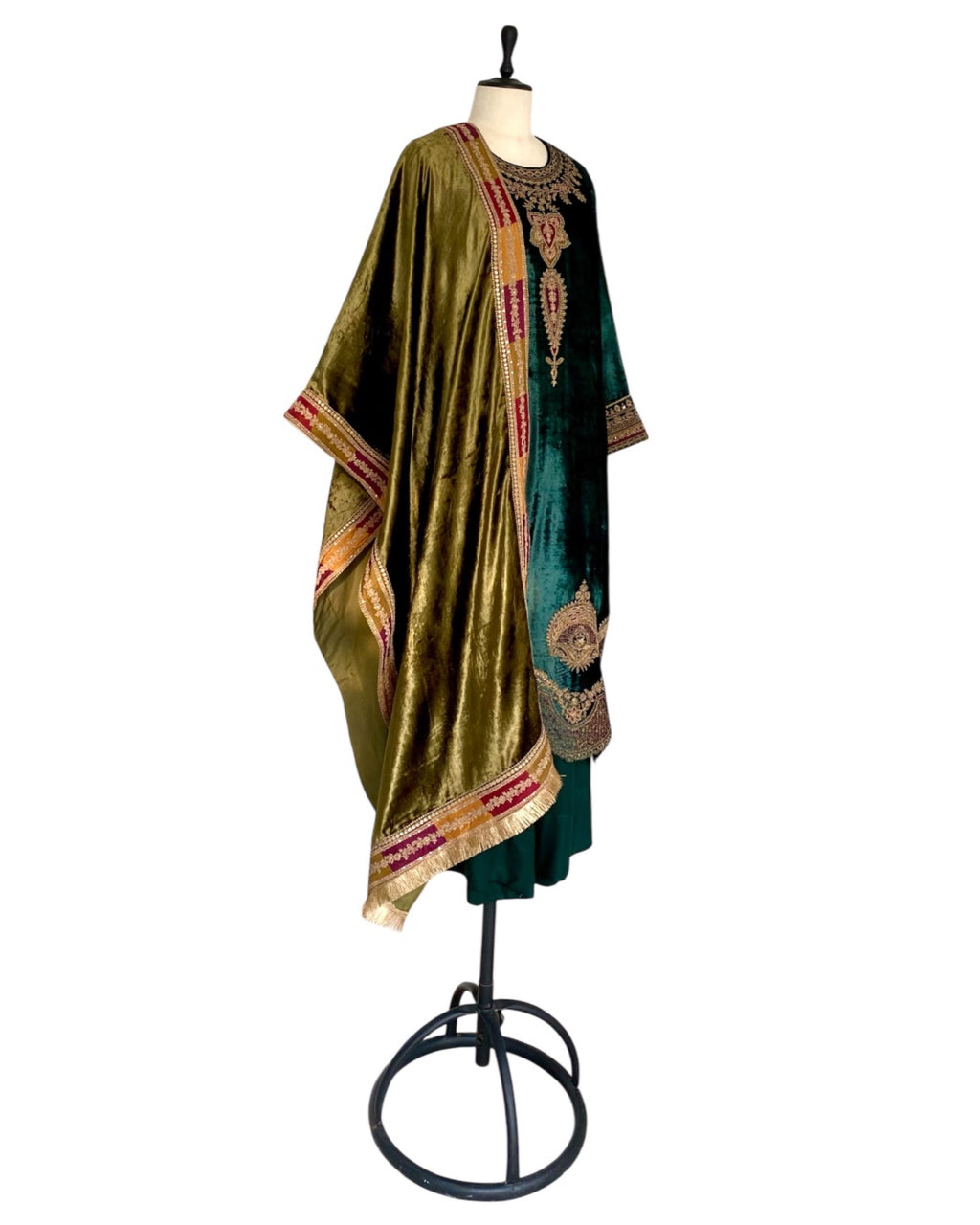 Kurta Set Velvet - Dark Green Emerald / Olive /Gold