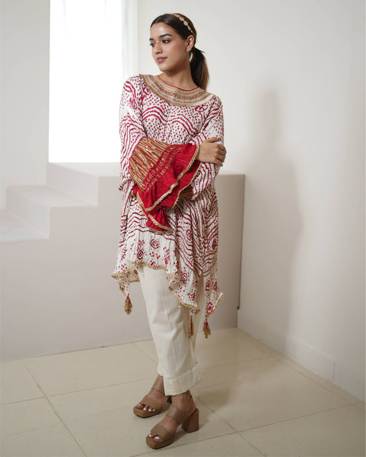 Kurta Set Bandhej - Ivory / Red / Gold