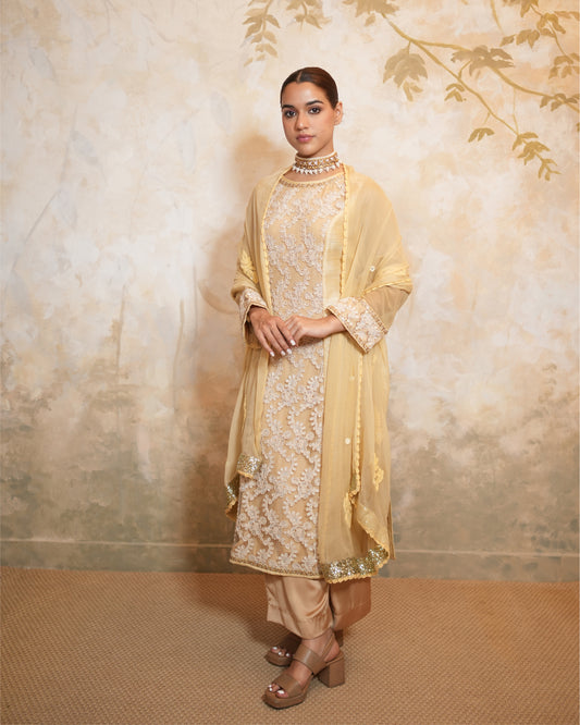 Kurta Set Embroidery - Beige / Ivory / Gold