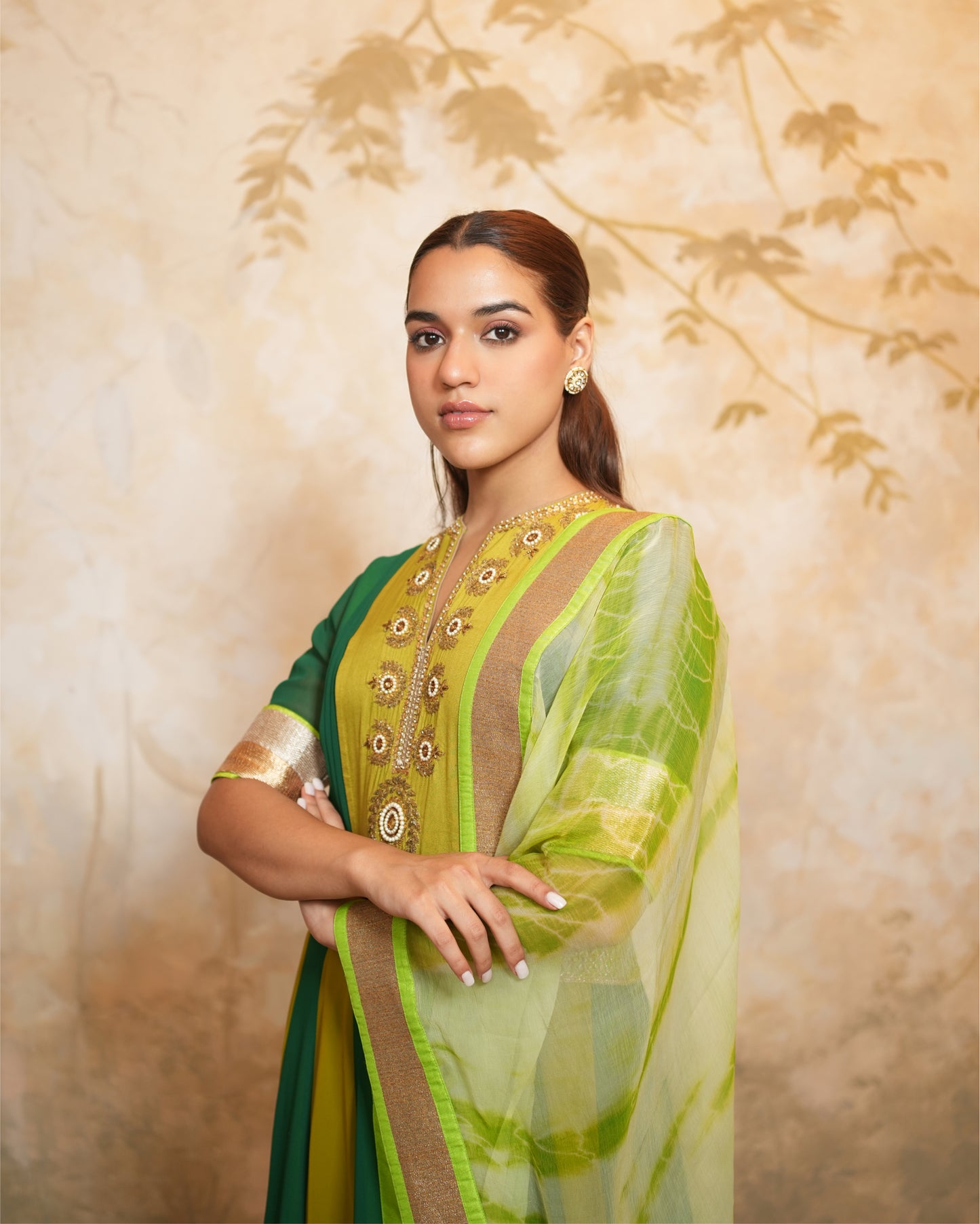 Kurta Set Embroidery - Green / Gold