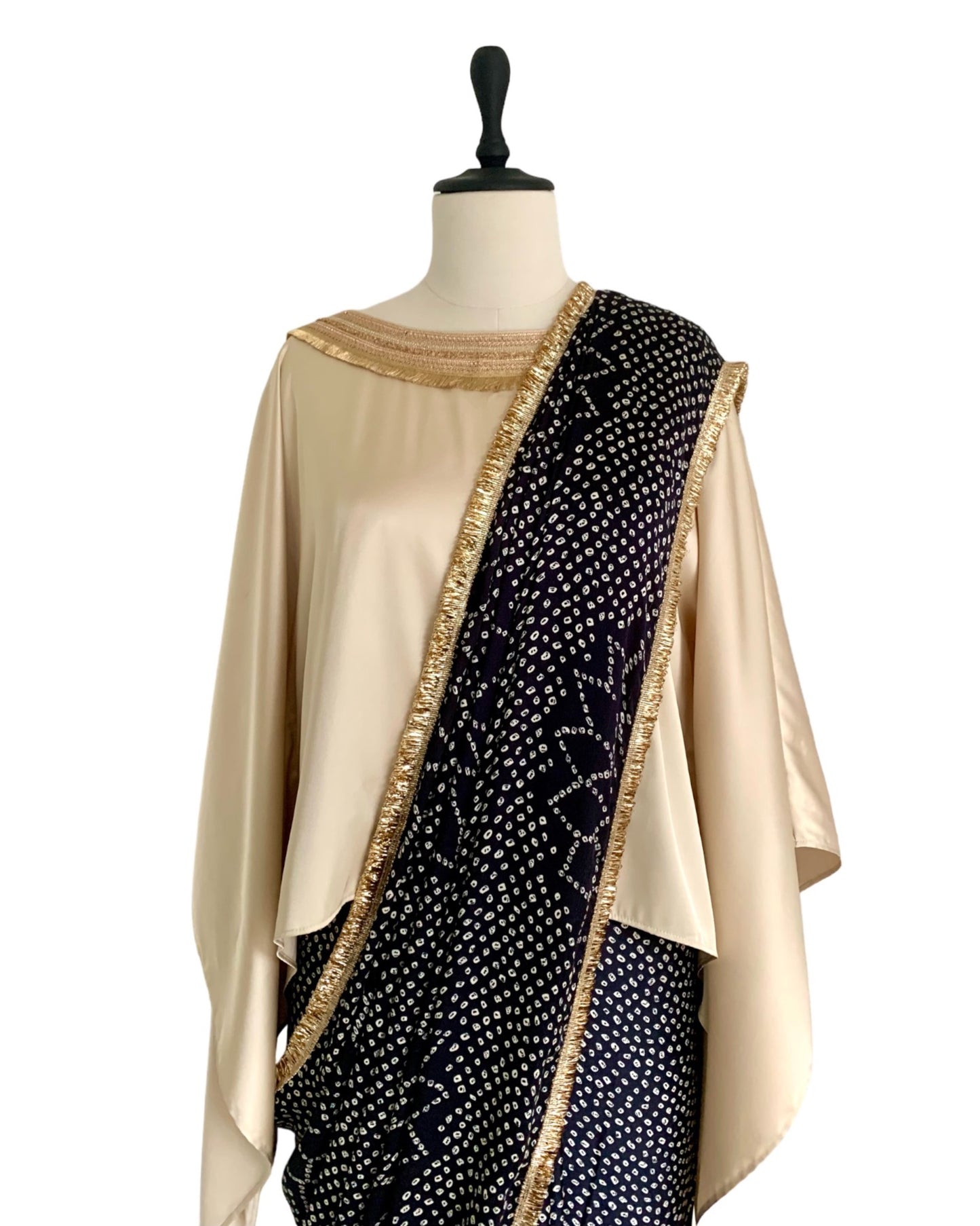 Saree Bandhej Mixology - Ivory / Black /Gold