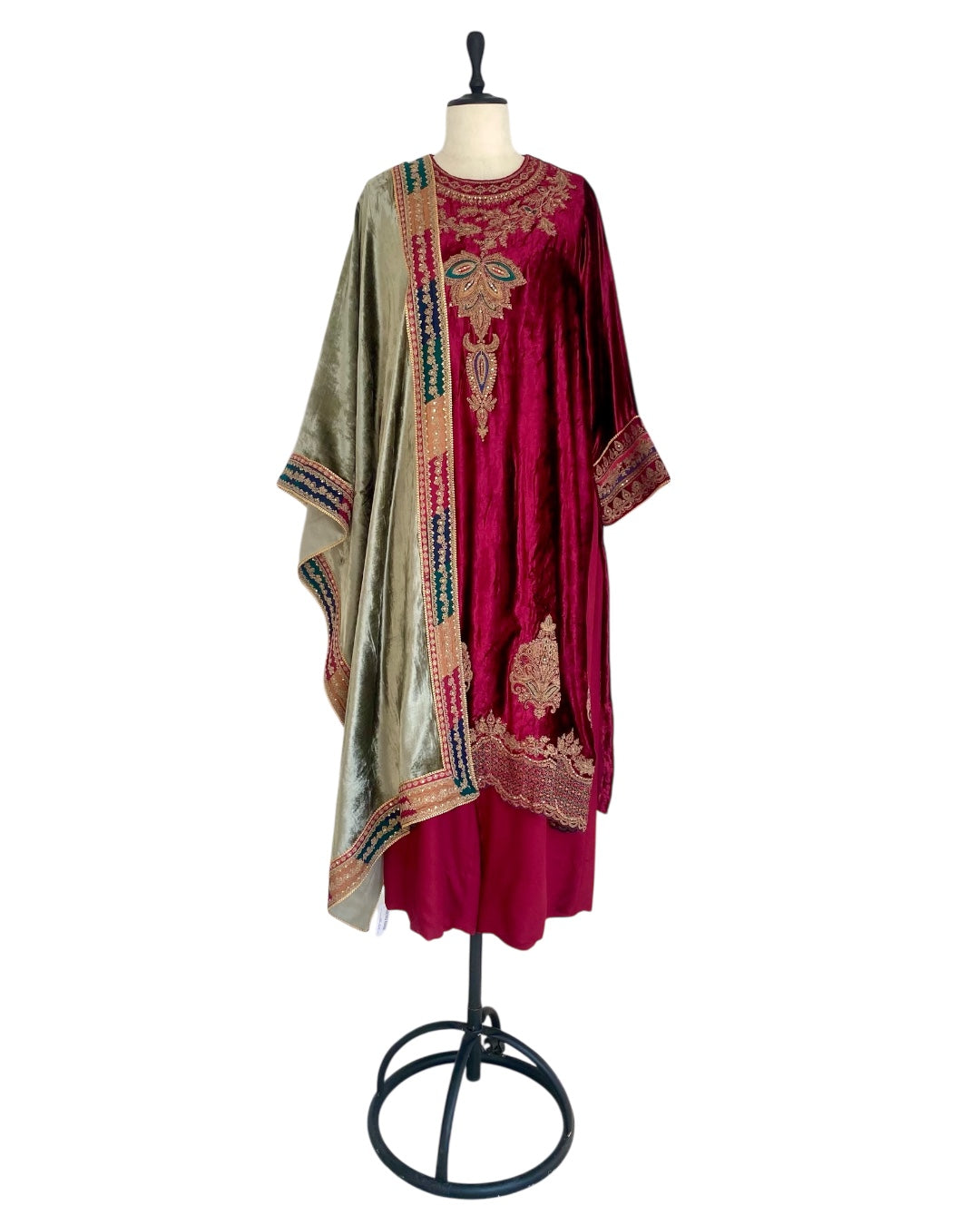 Kurta Set Velvet - Burgundy Red / Olive/ Gold