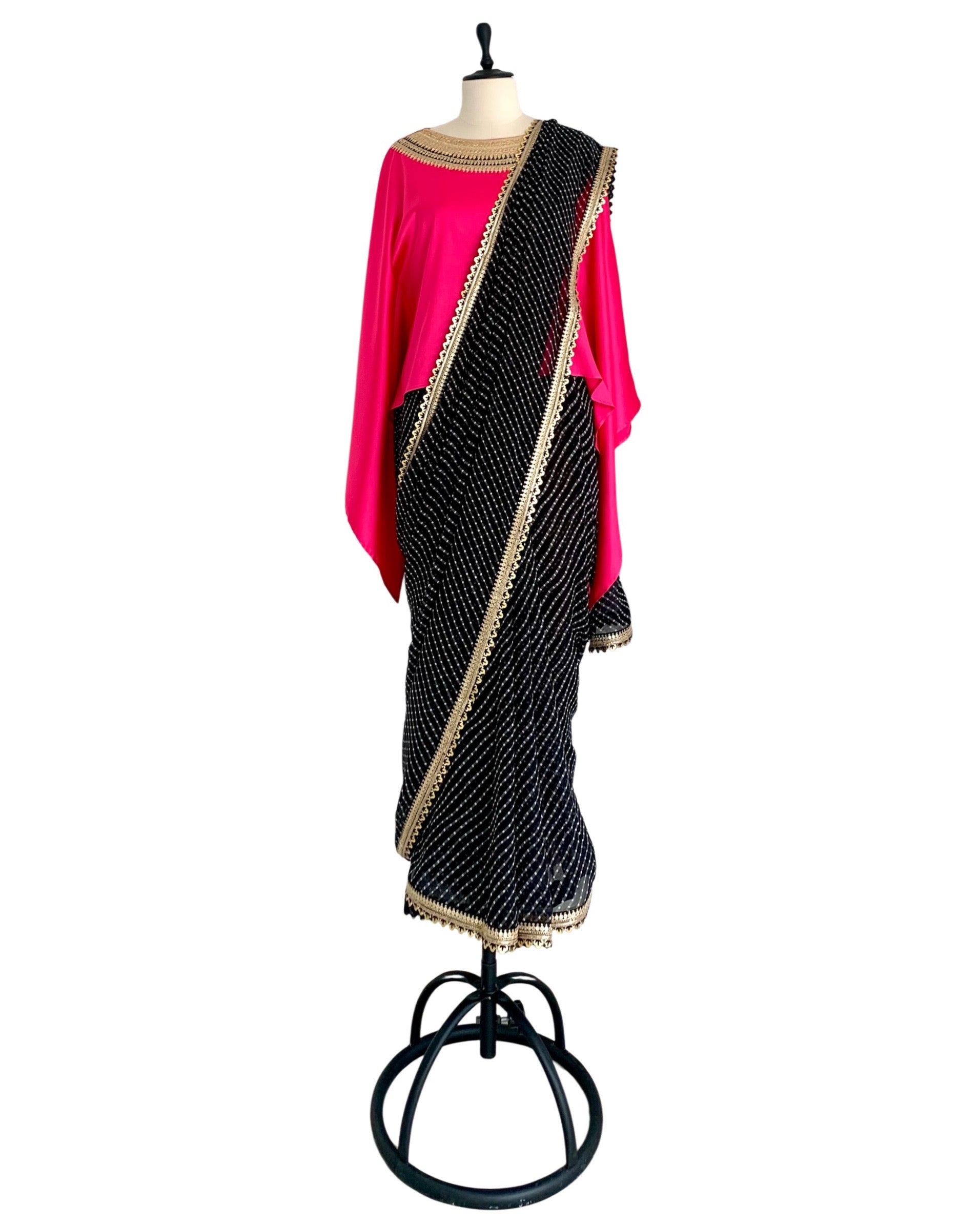 Saree Leheriya - Black / Fuchsia Pink  /Gold