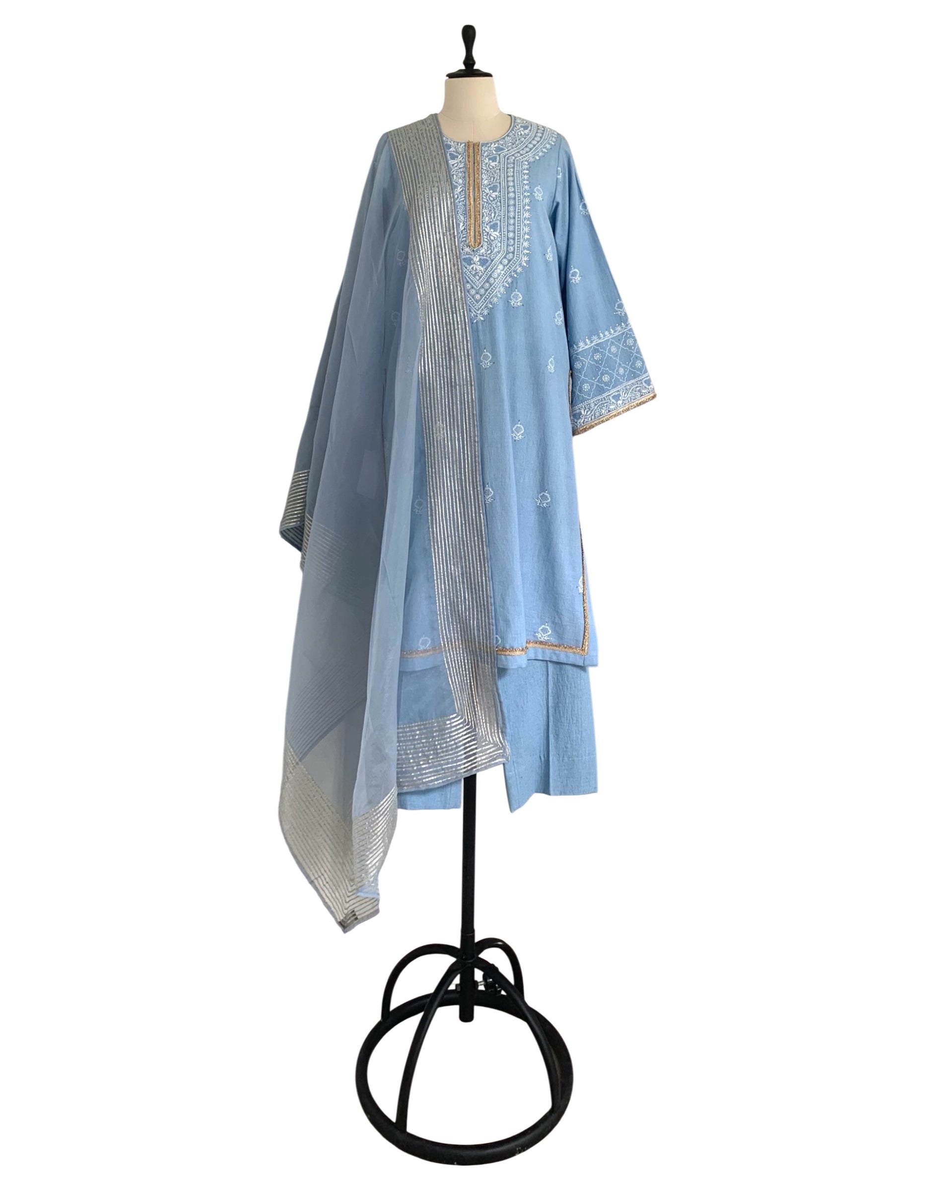 Kurta Set Chikankari - Sky Blue/ Gold / Silver
