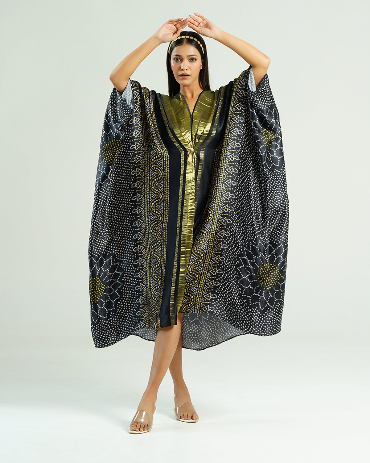 Kaftan Bandhej - Black / Gold - Mayura Kumar