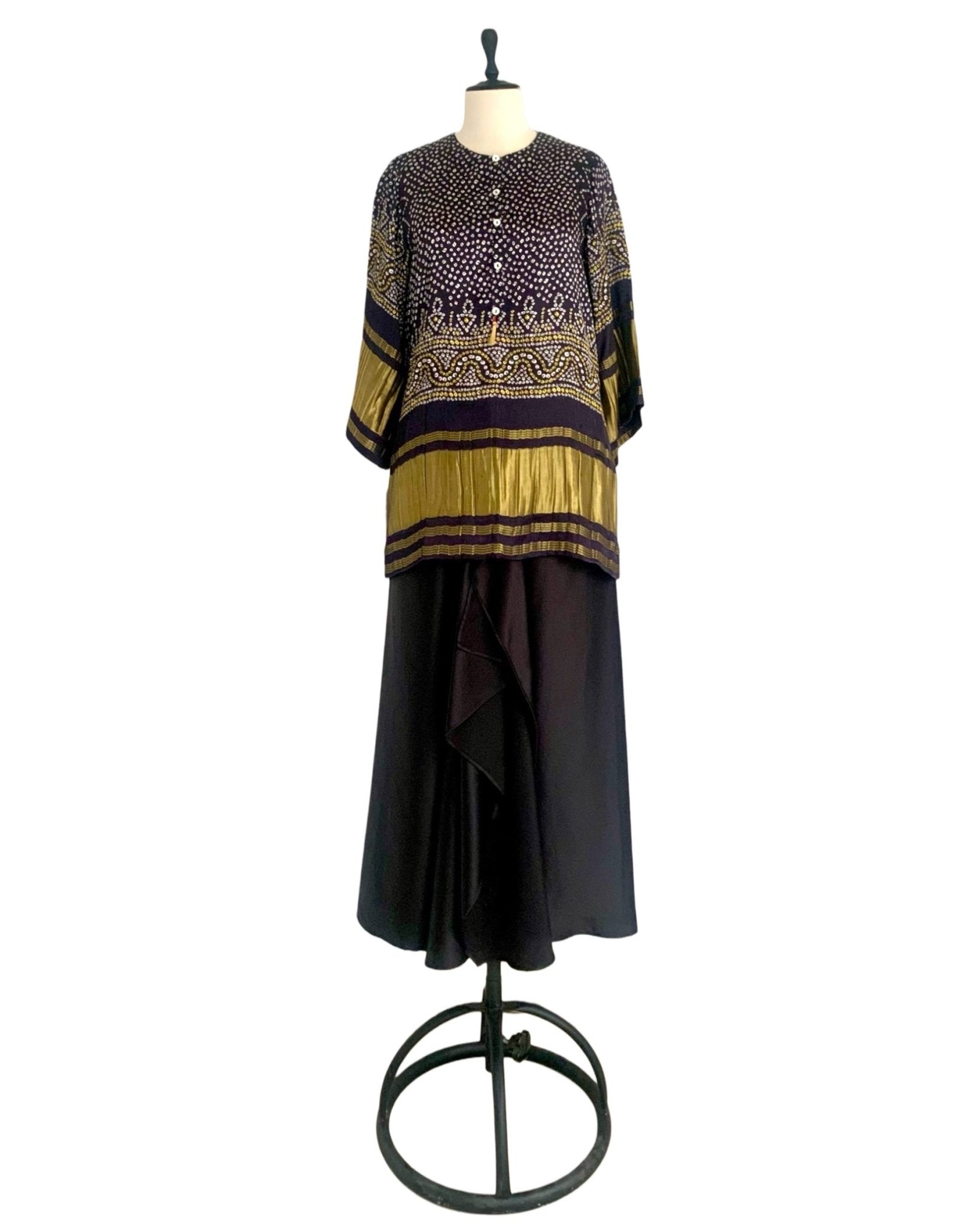 Draped Skirt Kurti Set Bandhej - Black / Gold - Mayura Kumar