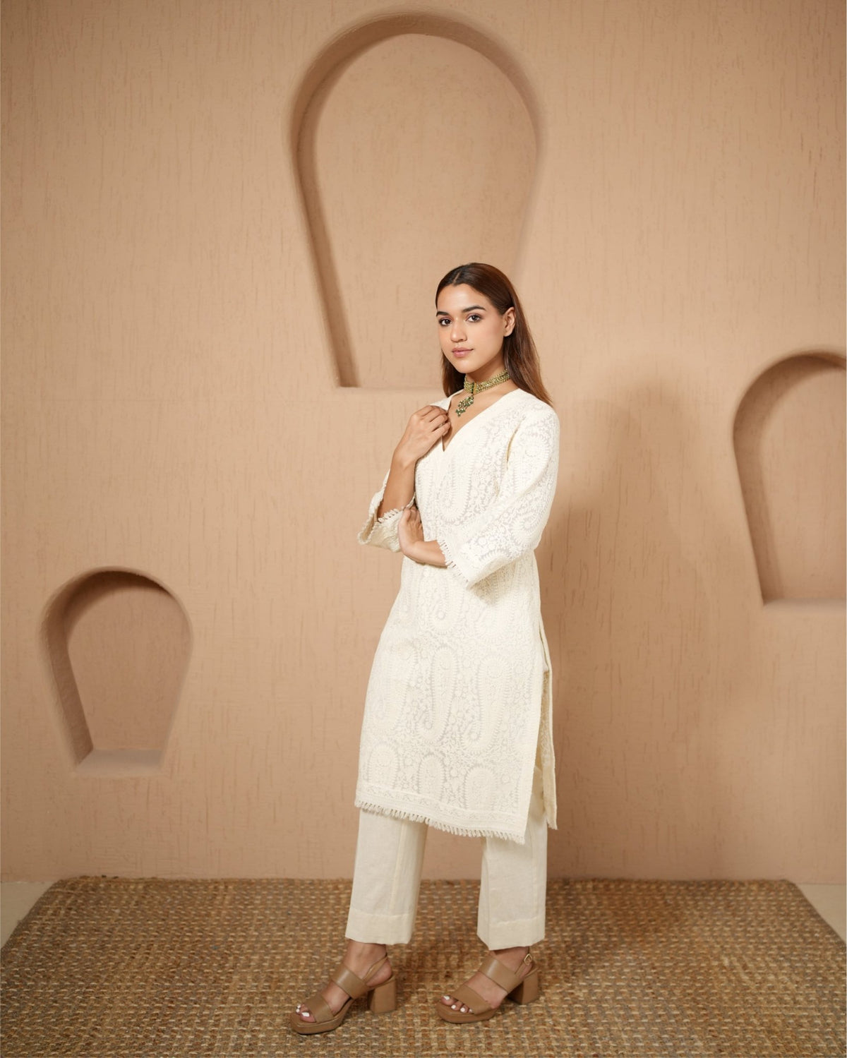 Kurta Set Kashmiri - Ivory - Mayura Kumar
