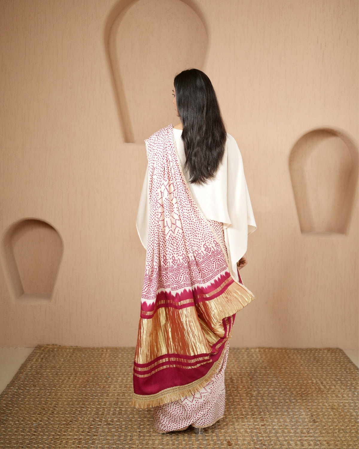 Saree Bandhej Mixology - Ivory / Red - Mayura Kumar