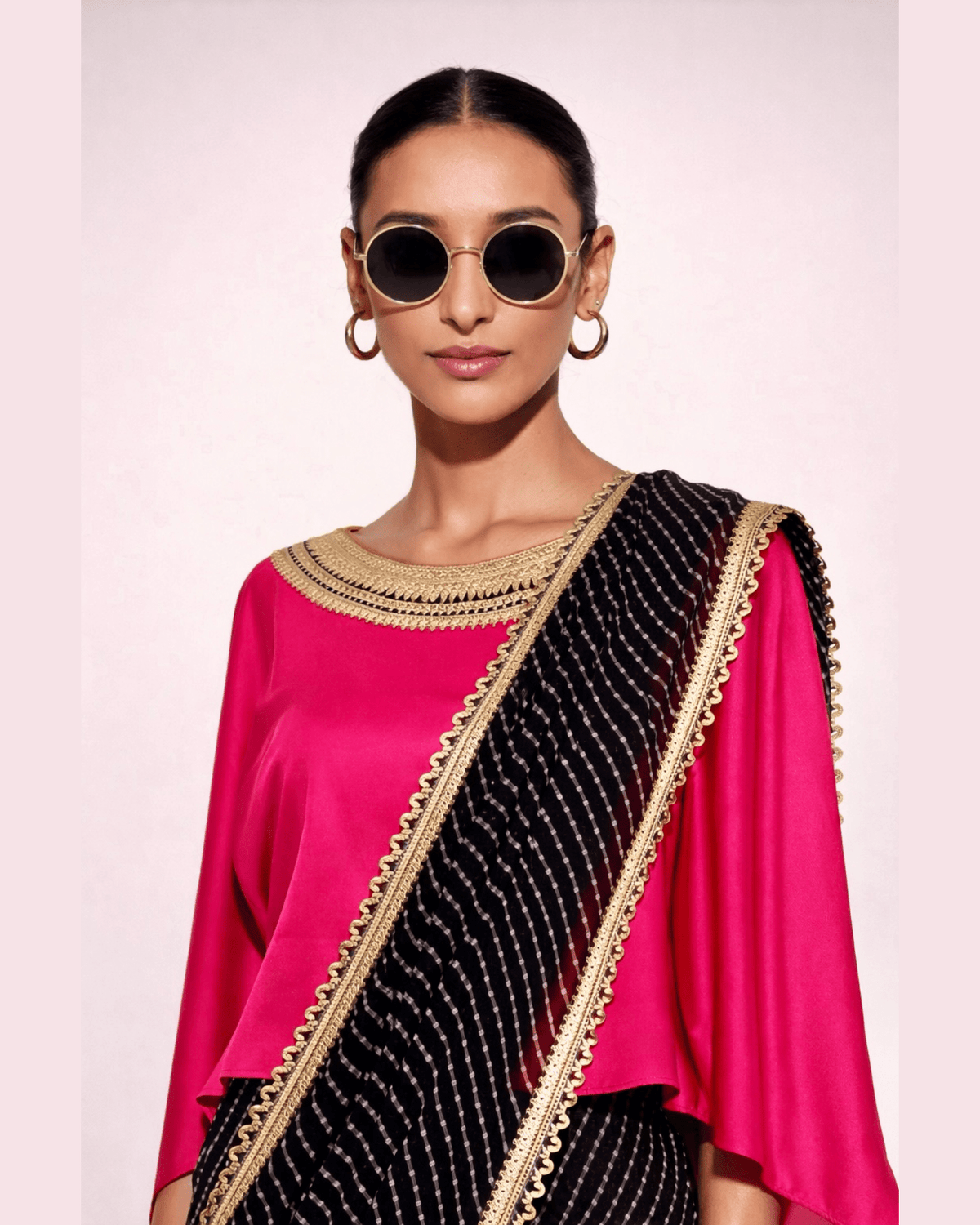 Saree Leheriya - Black / Fuchsia Pink /Gold - Mayura Kumar