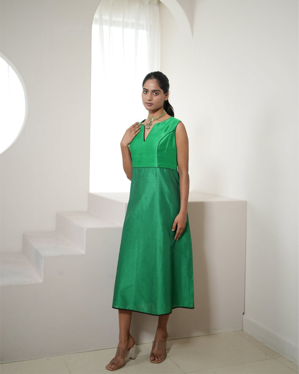 Dress & Cape Timeless - Green / Black - Mayura Kumar