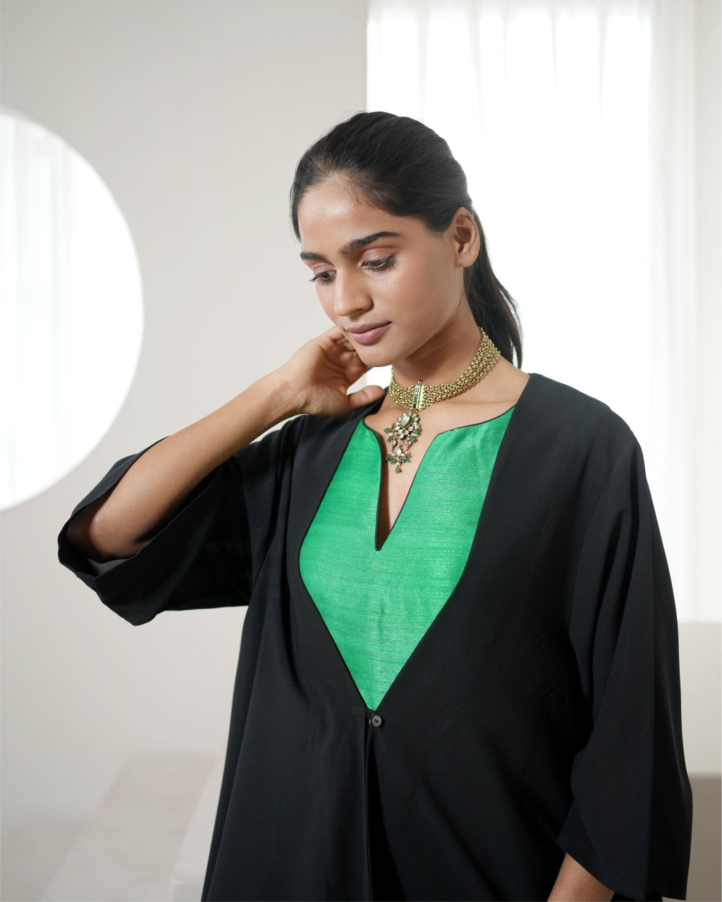 Dress & Cape Timeless - Green / Black - Mayura Kumar