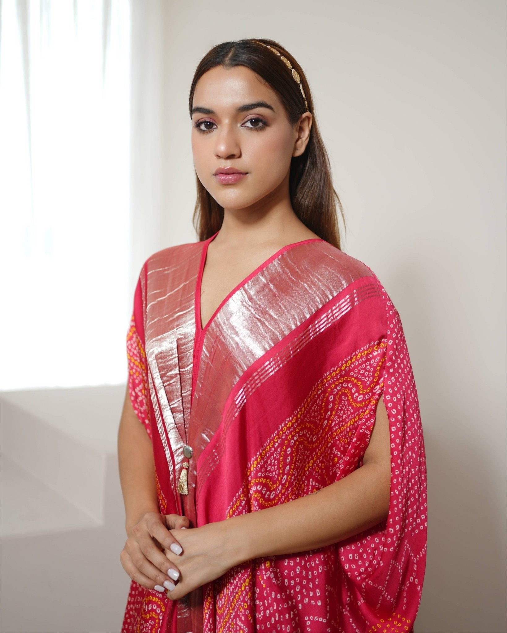 Kaftan Bandhej - Fuschia / Gold - Mayura Kumar