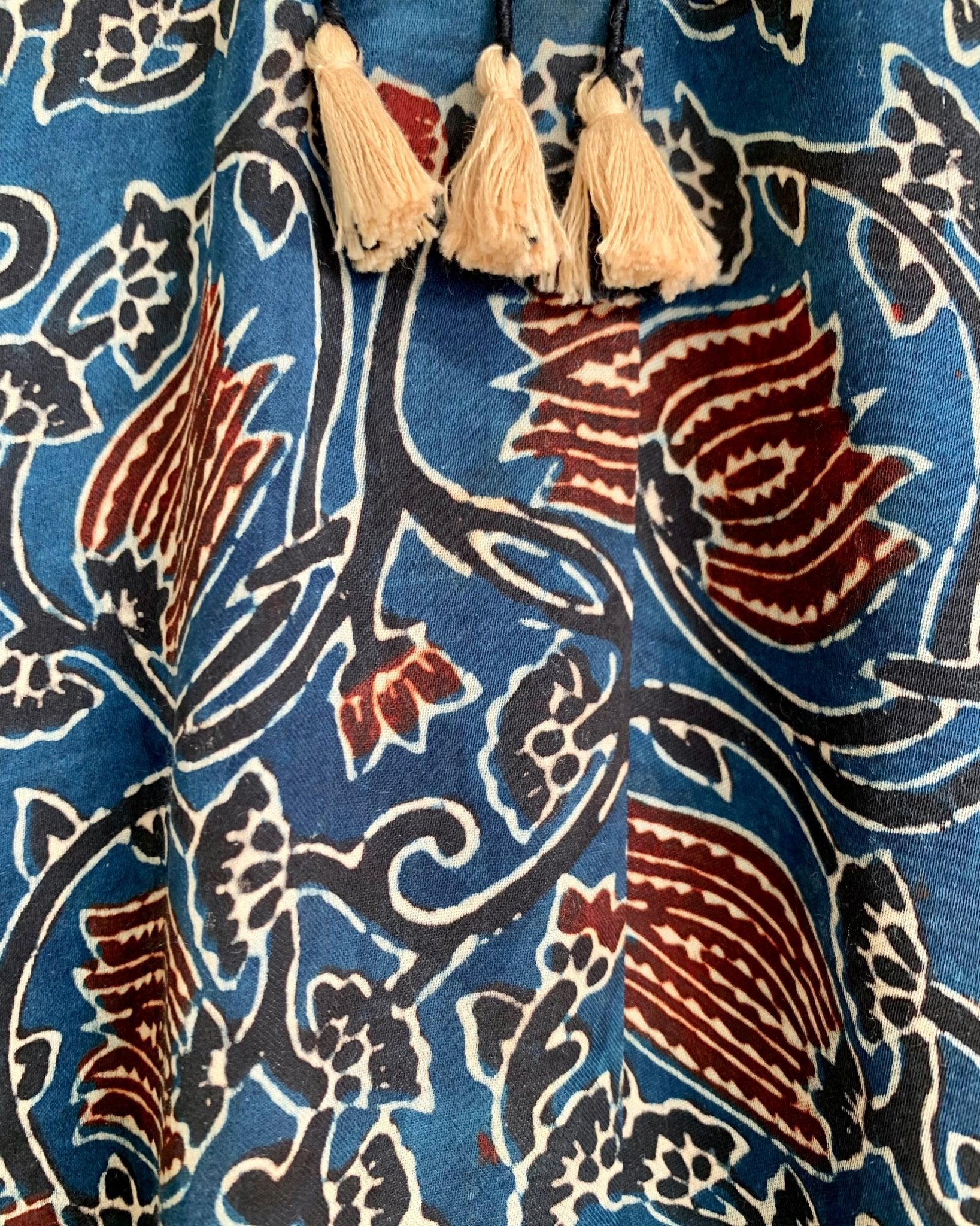 Kaftan - Indigo / Red / White - Mayura Kumar