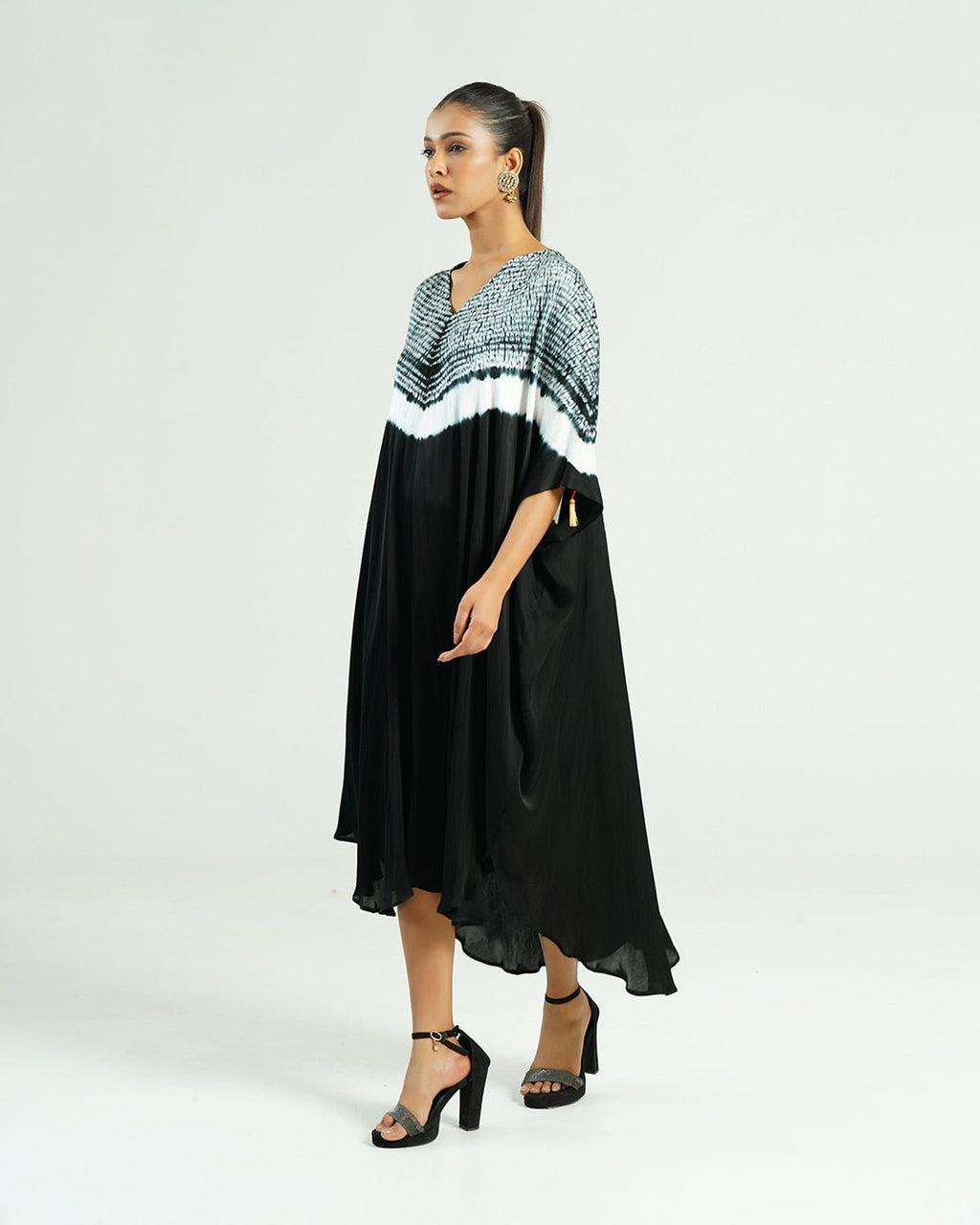 Kaftan Shibori - Onyx Black /Ivory - Mayura Kumar