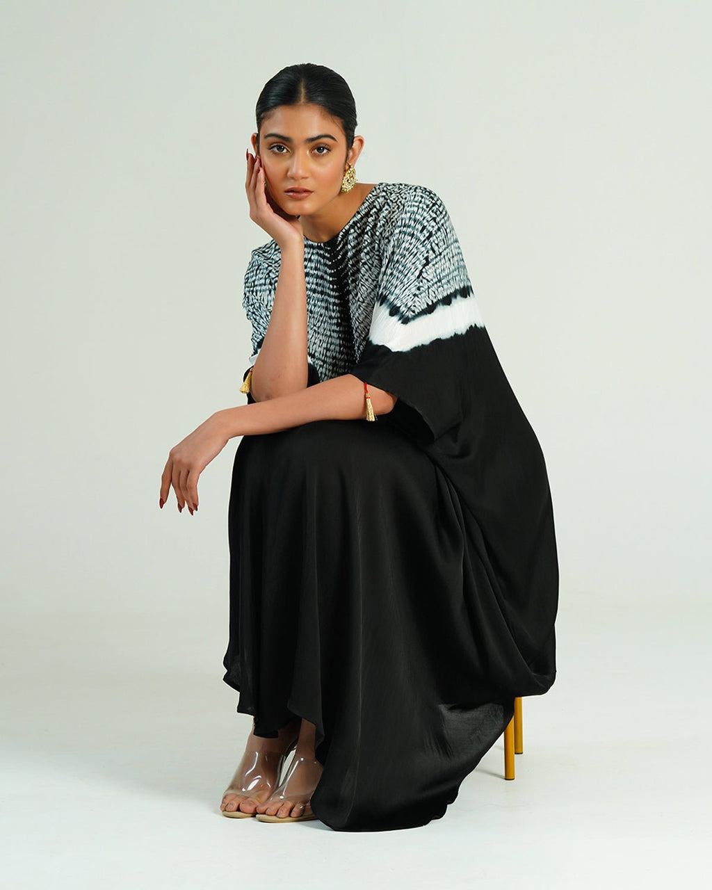Kaftan Shibori - Onyx Black /Ivory - Mayura Kumar