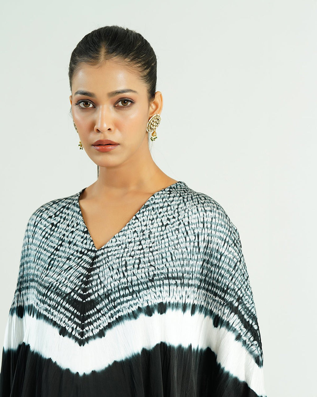 Kaftan Shibori - Onyx Black /Ivory - Mayura Kumar