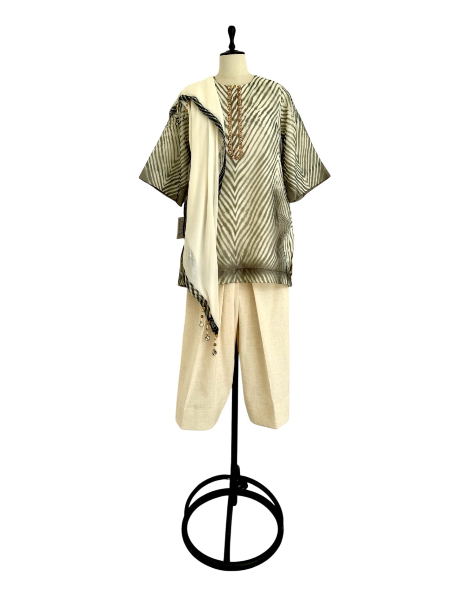 Kurta Set Arashi Shibori - Ivory/ Black - Mayura Kumar