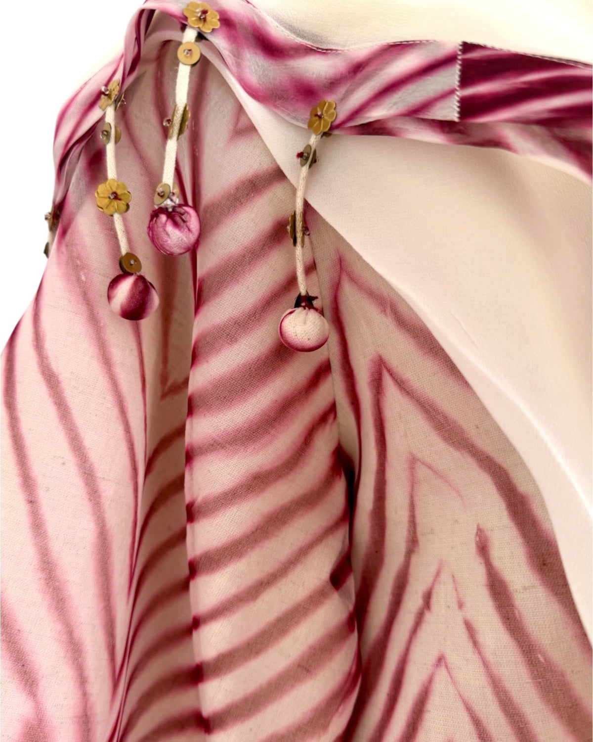 Kurta Set Arashi Shibori - Ivory/ Burgundy - Mayura Kumar