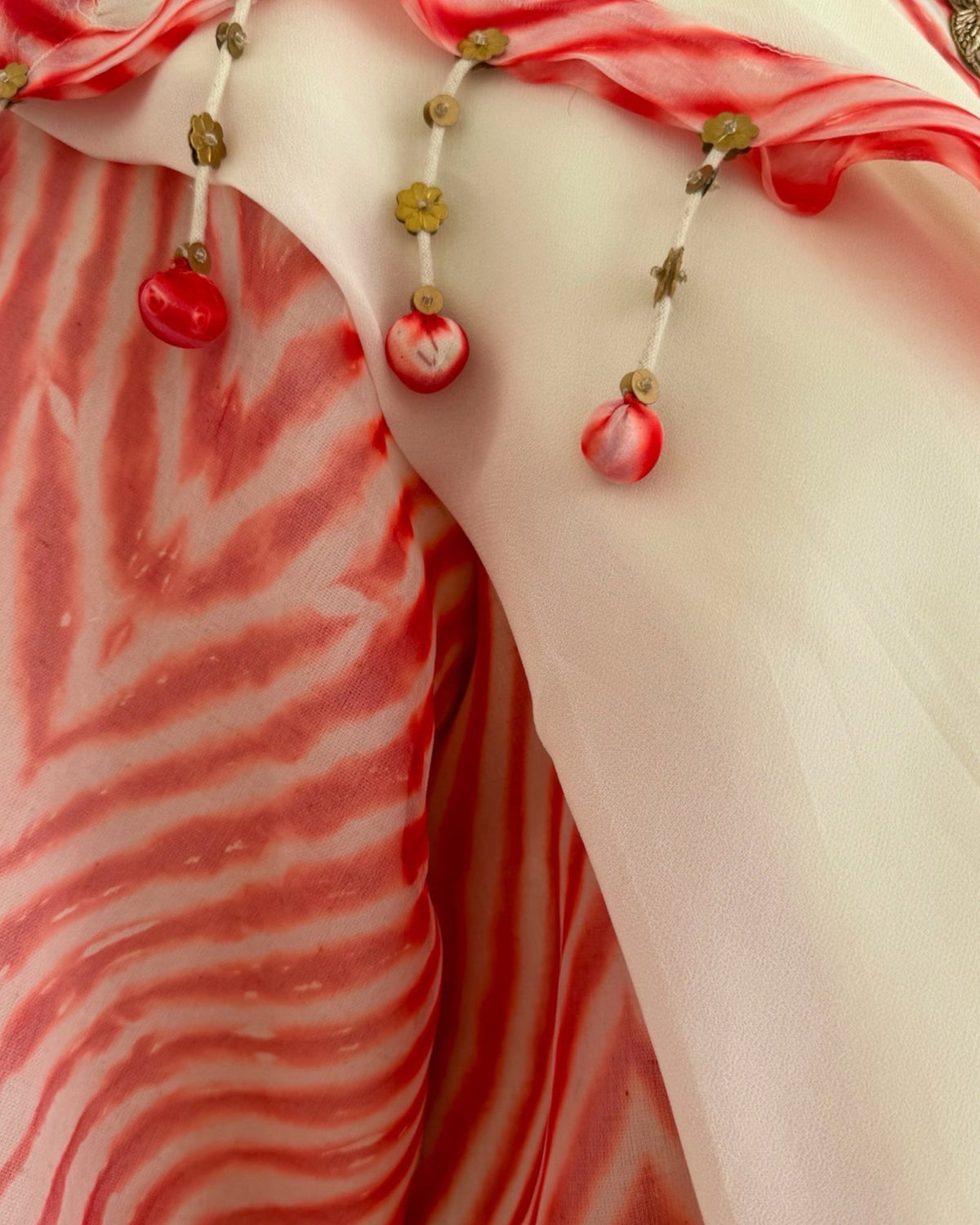 Kurta Set Arashi Shibori - Ivory/Red - Mayura Kumar