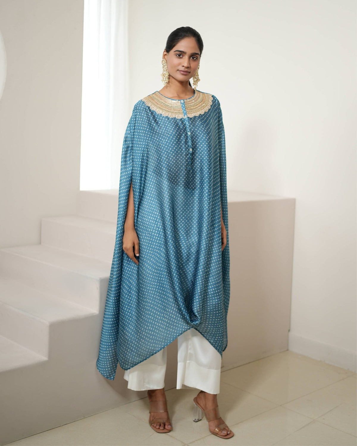 Kurta Set Bandhej - Teal Blue / Ivory / Gold - Mayura Kumar