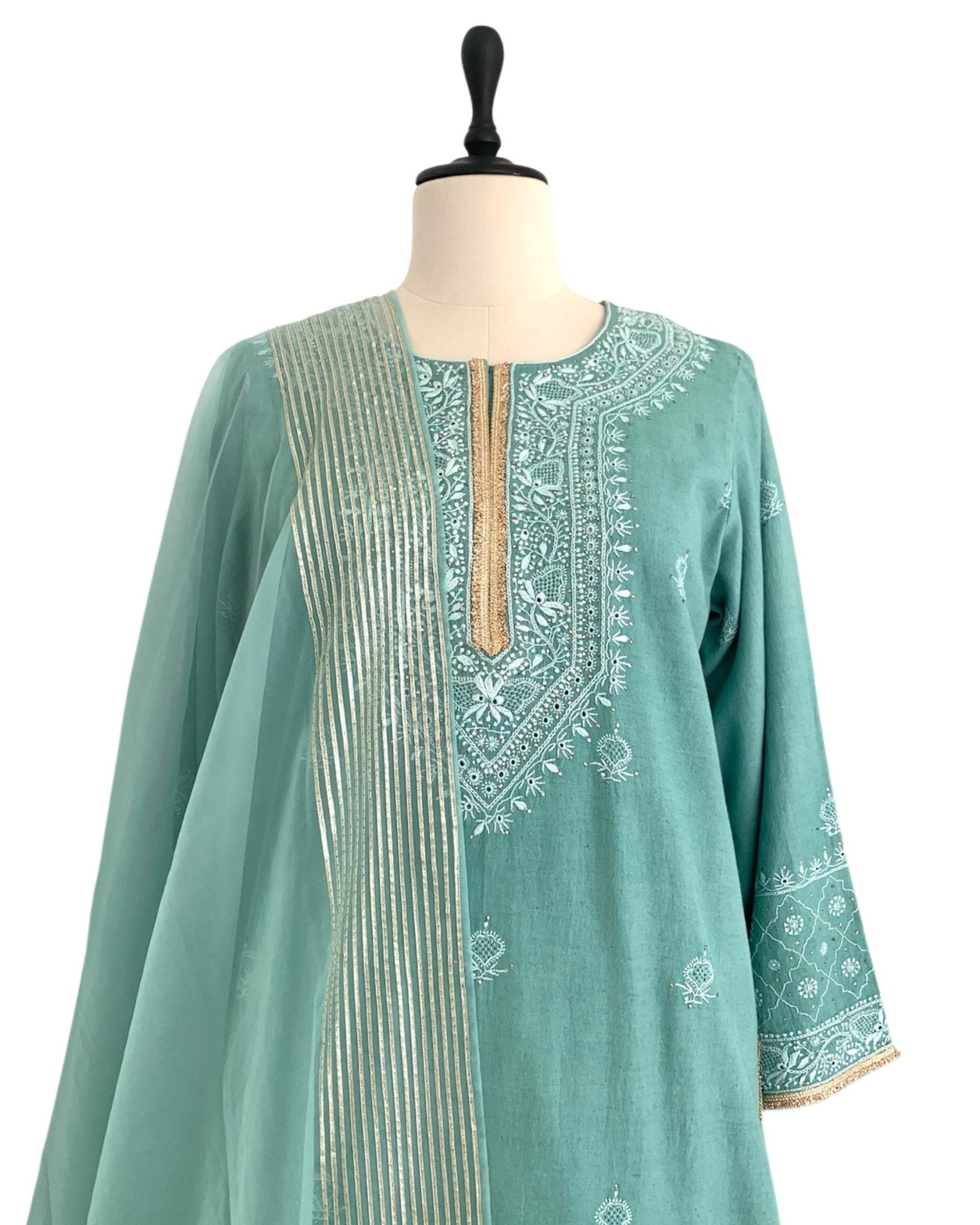 Kurta Set Chikankari - Aquamarine Green/ Gold / Silver - Mayura Kumar