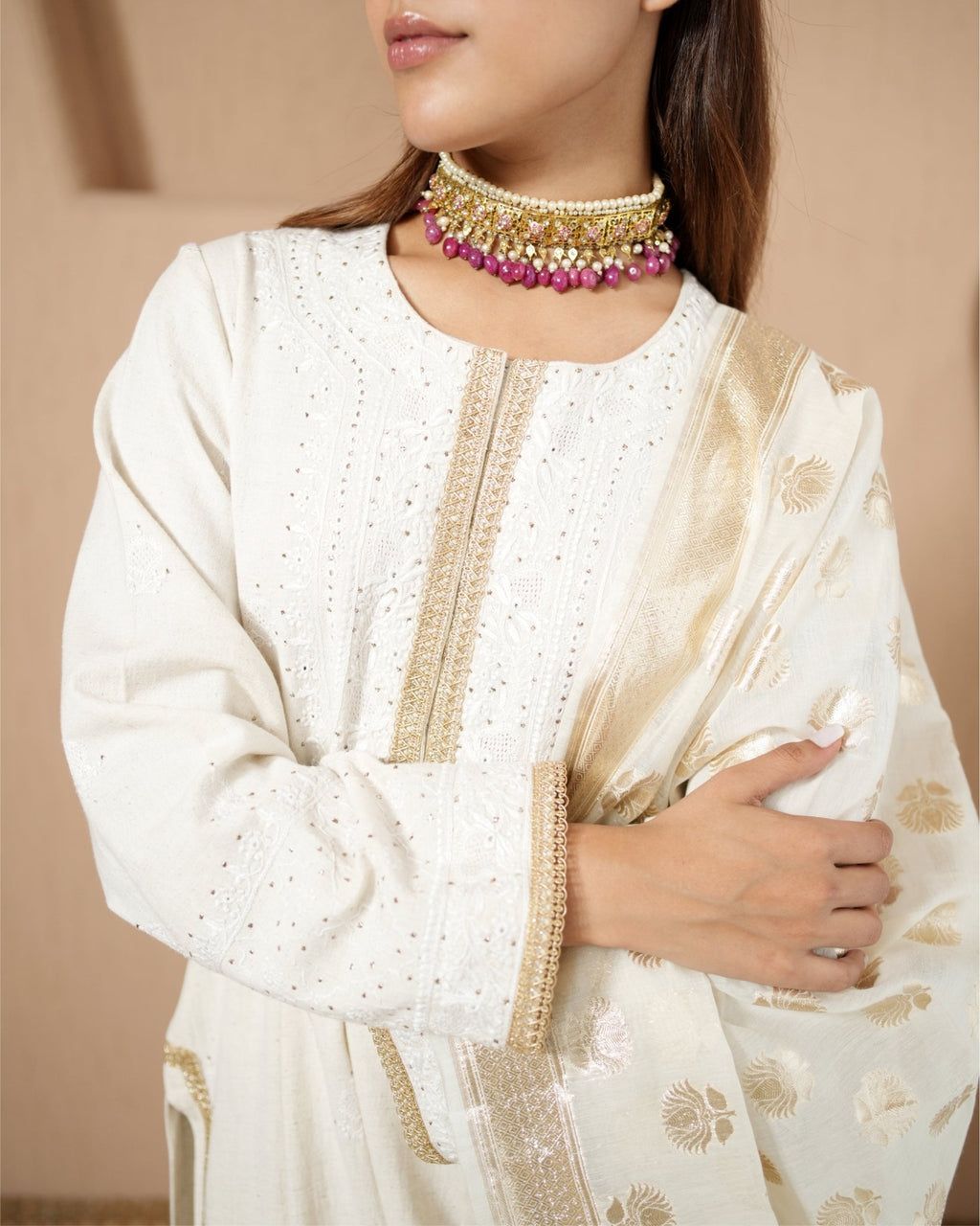 Kurta Set Chikankari - Ivory / Gold / Silver - Mayura Kumar