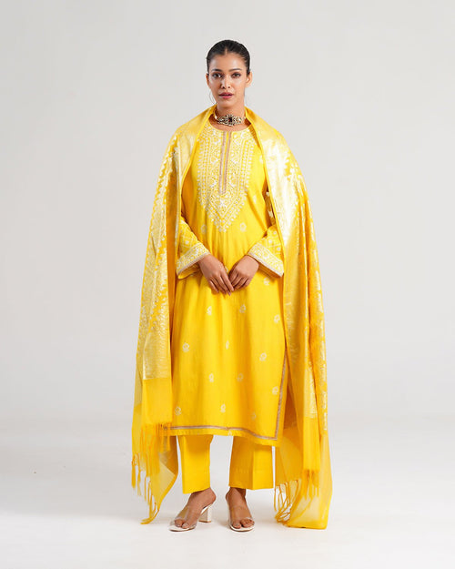 Kurta Set Chikankari - Yellow / Gold / Silver - Mayura Kumar