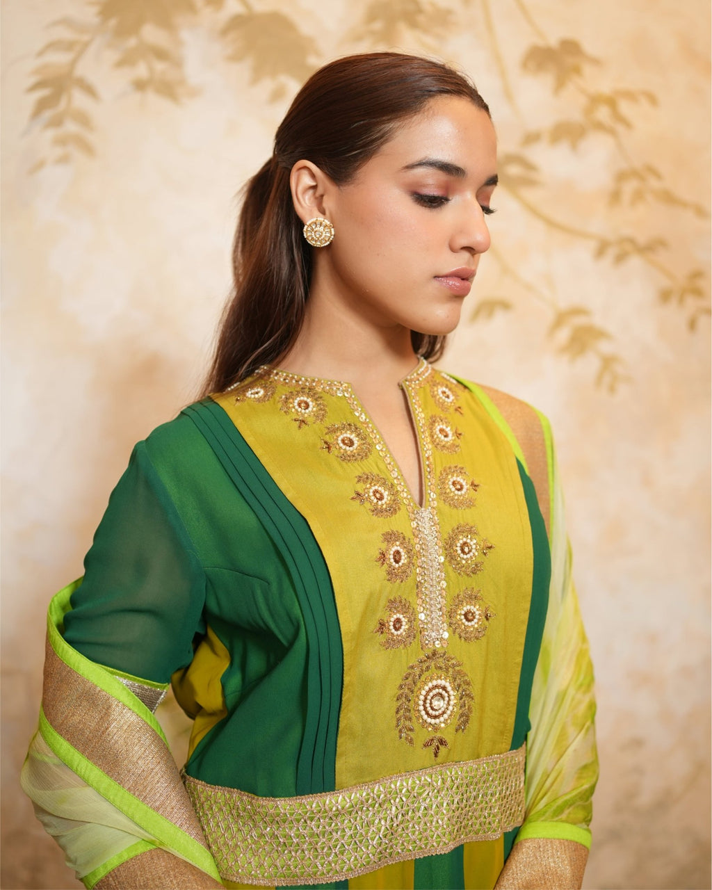 Kurta Set Embroidery - Green / Gold - Mayura Kumar