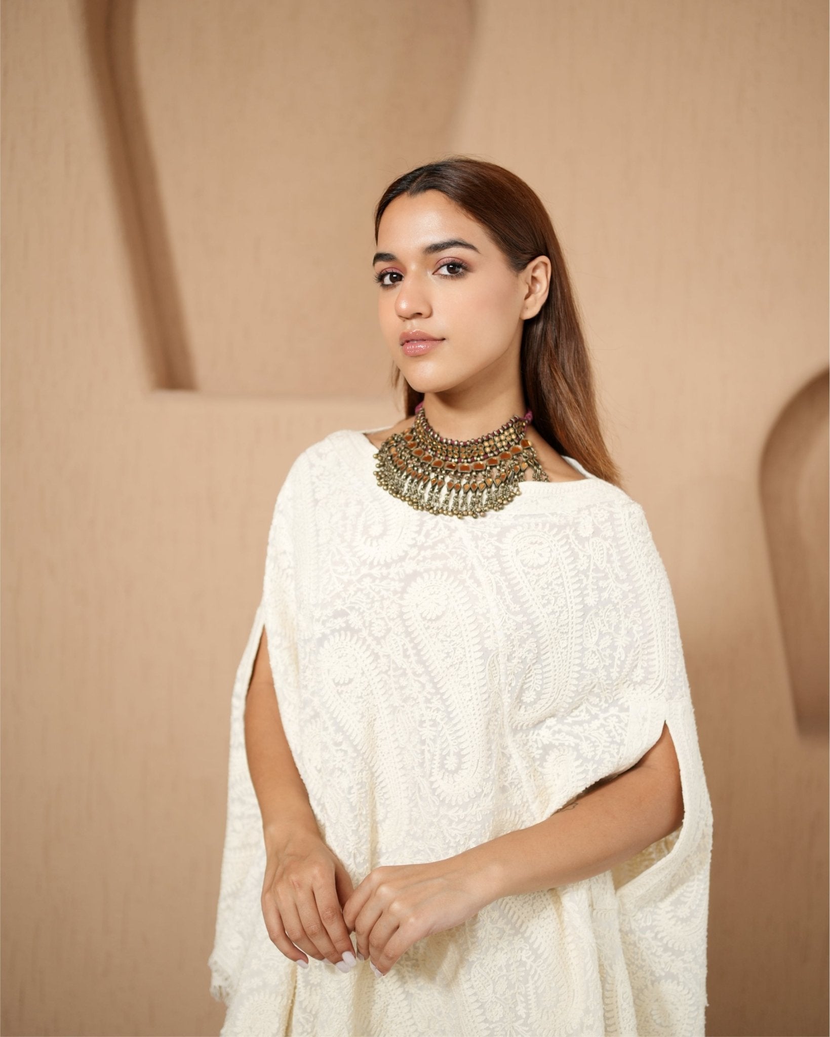 Kurta Set Kashmiri - Ivory - Mayura Kumar